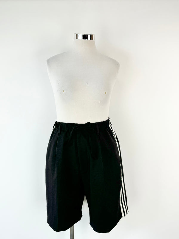 Y-3 Black Sport Uniform 3-Stripe Shorts - M