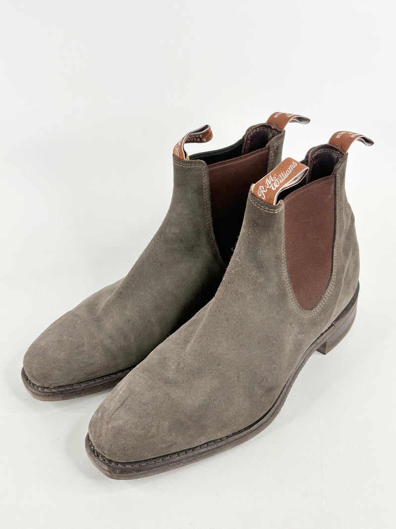 R.M. Williams Ash Suede Chelsea Boots - 9G