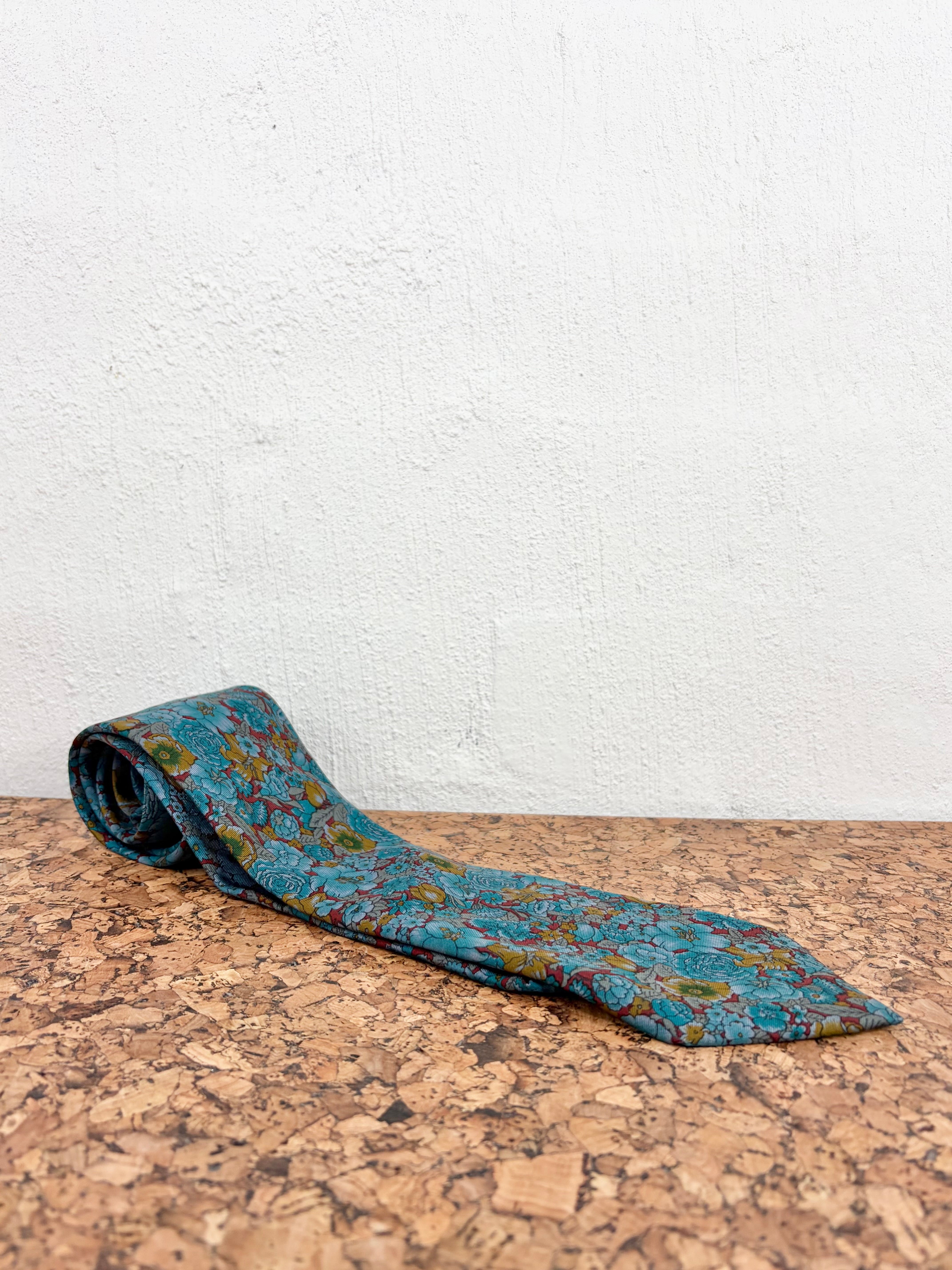Richel Blue Floral Patterned Silk Tie