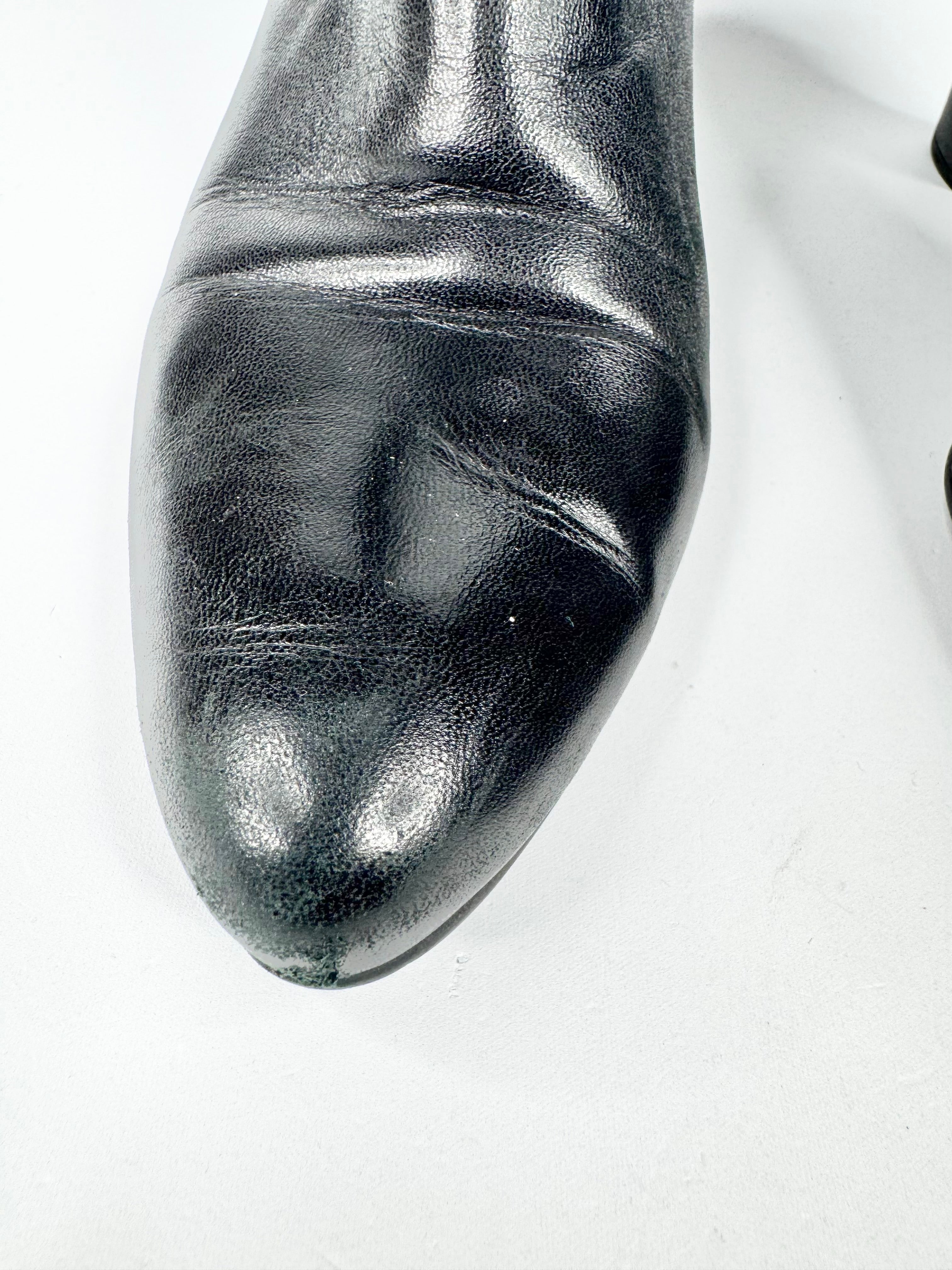 Prada Black Smooth Leather Zippered Ankle Boots - EU40