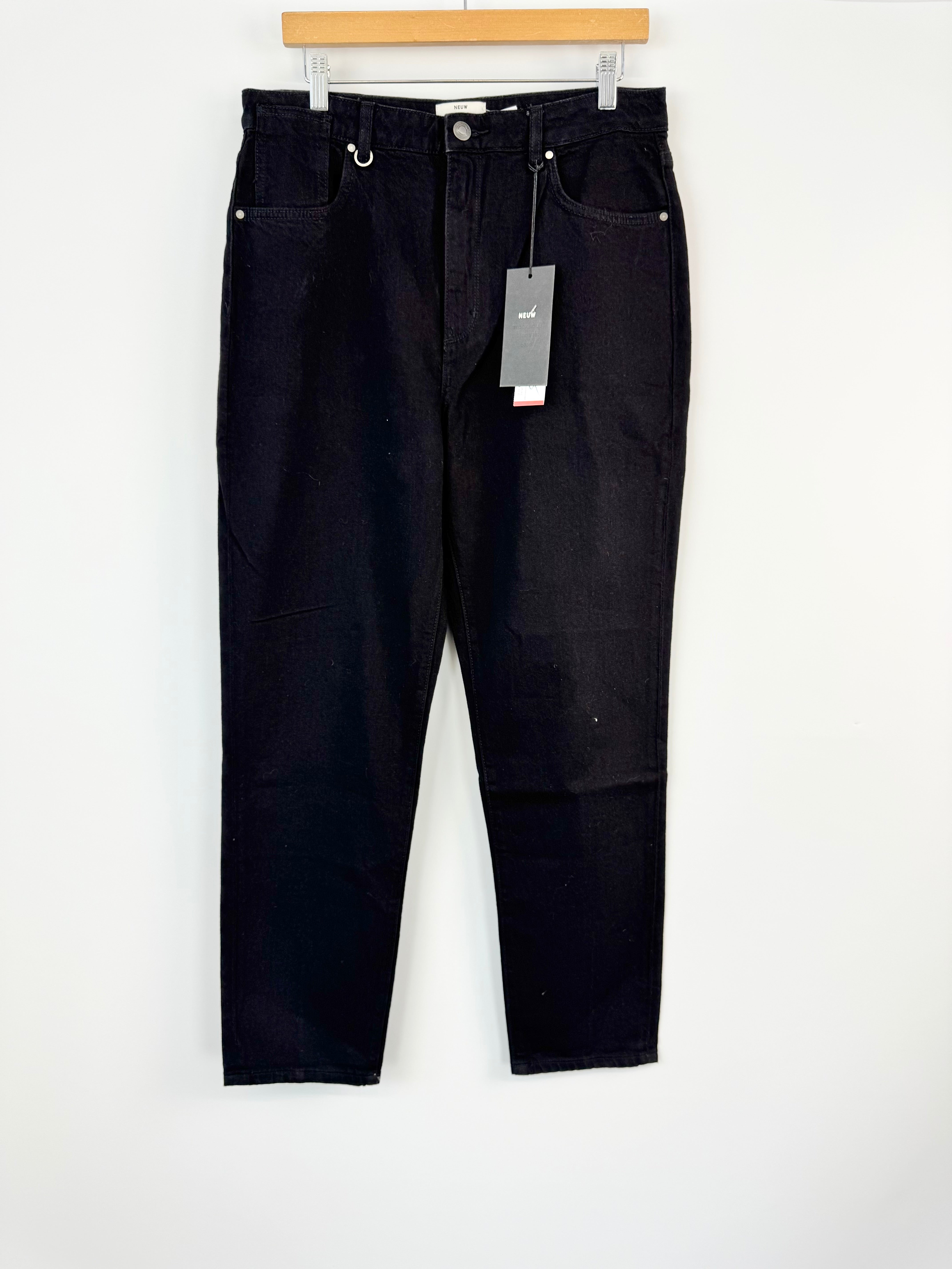 NEUW 'STELLA' Black TAPERED Jeans NWT - W30