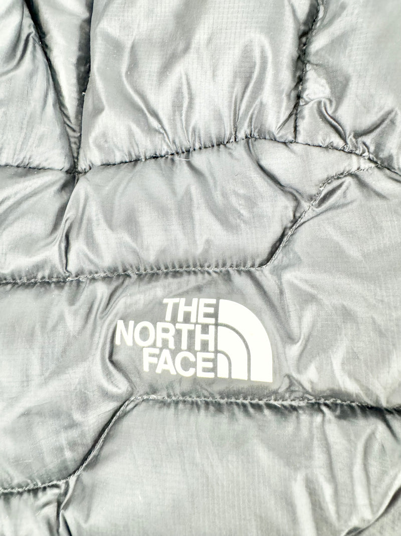 The North Face Black 800 Puffer Jacket - L