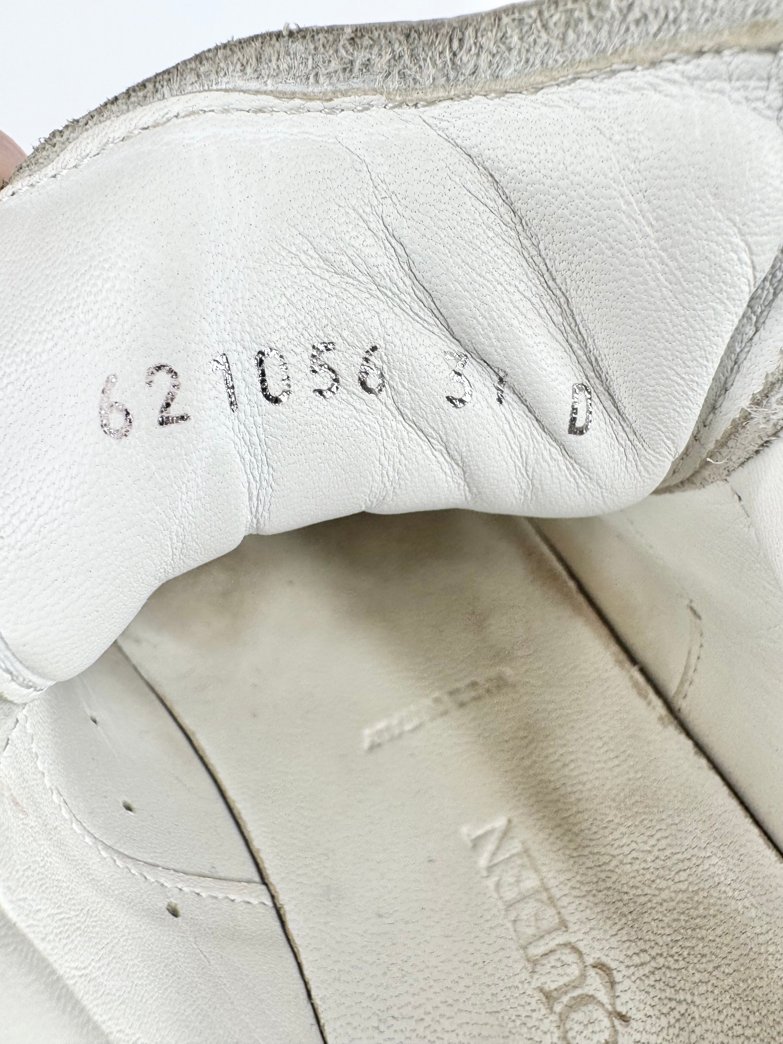 Alexander McQueen White Oversized 'Larry' Oversized Sneakers - EU37