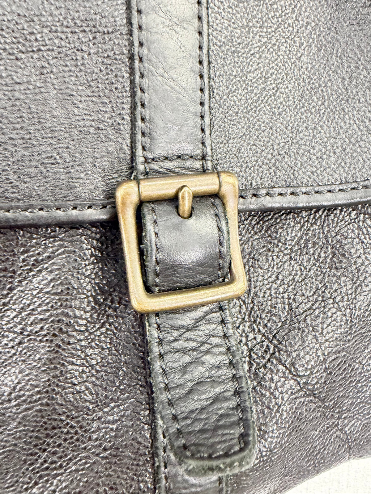 Fossil Black Grained Leather Messenger Bag
