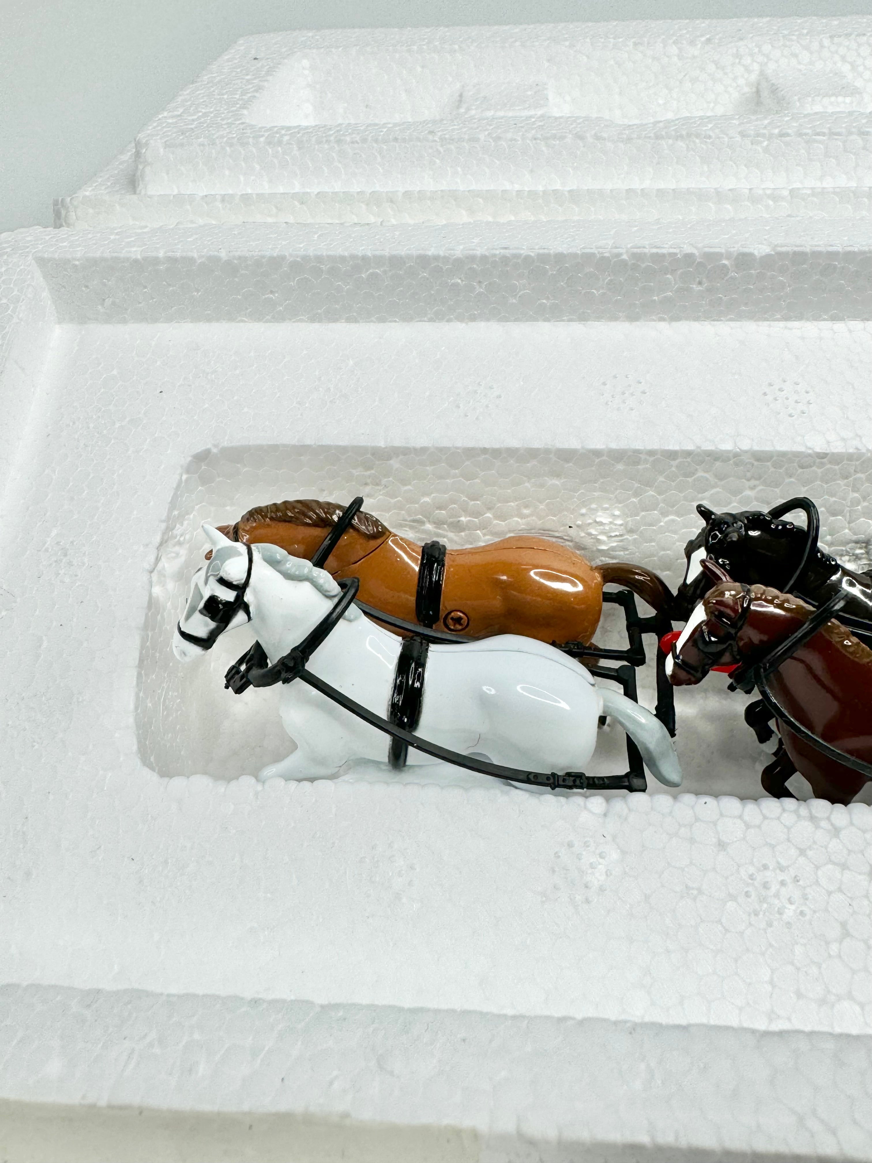 Matchbox Models of Yesteryear 1820 Horse & Carriage - NWT