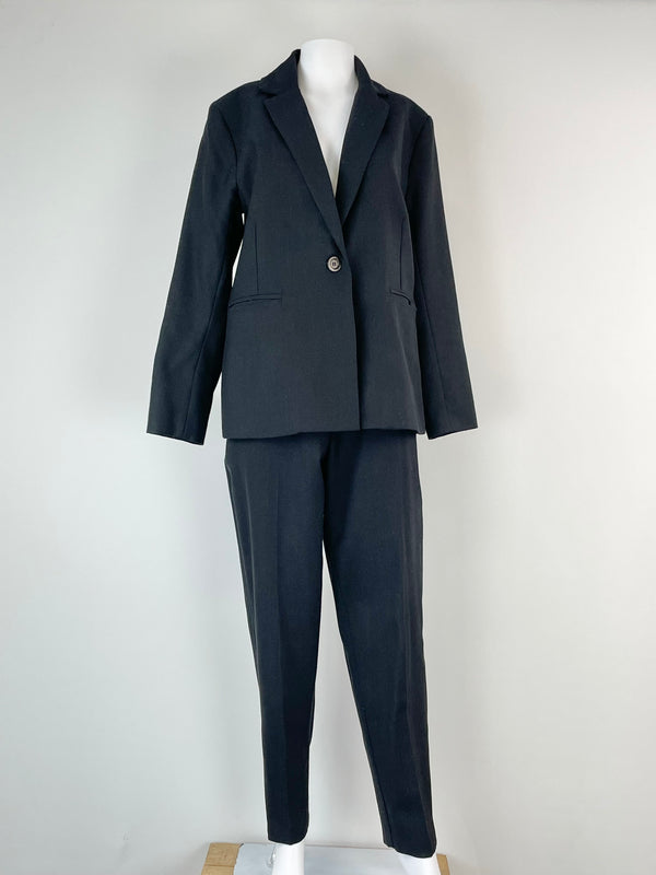 Obus Black Wool Two-Piece Suit - AU12