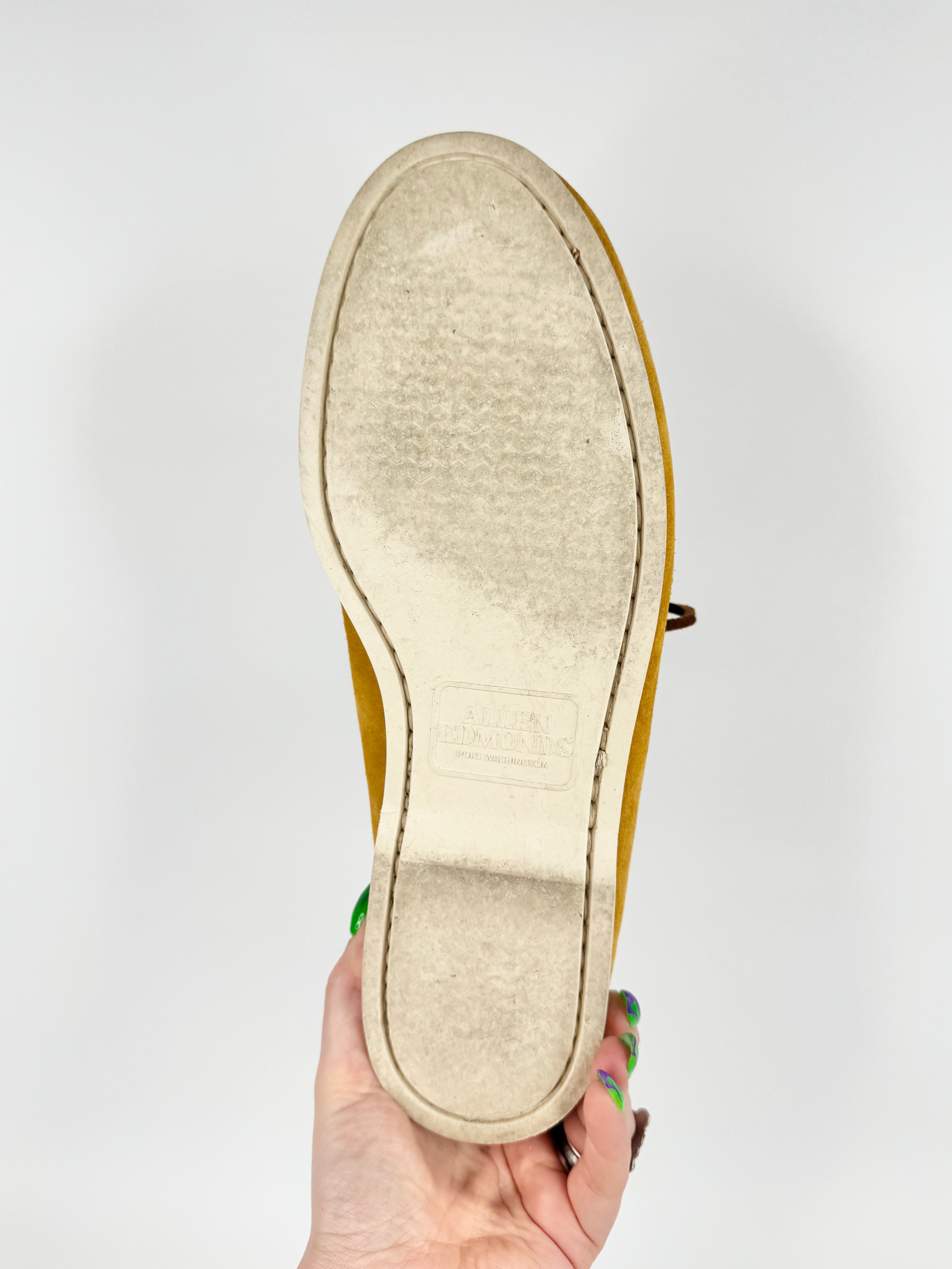 Allan Edmonds Autumnal Leaf Yellow Suede Boat Shoes - US10