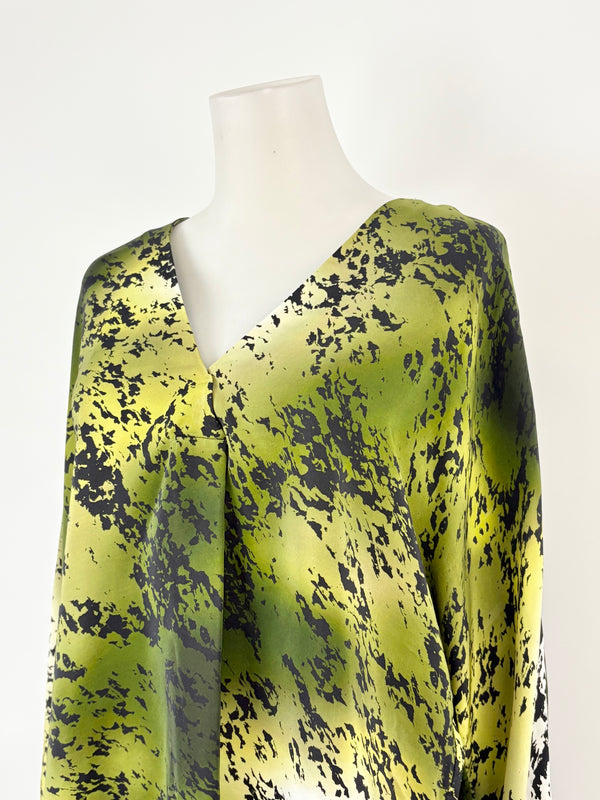 Go> by Go Silk Green & Black Patterned Blouse - AU8