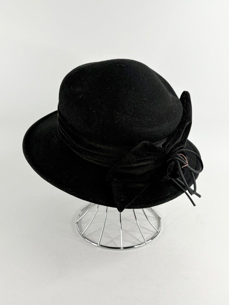 Caterina Lucci Vintage Black Felted Hat