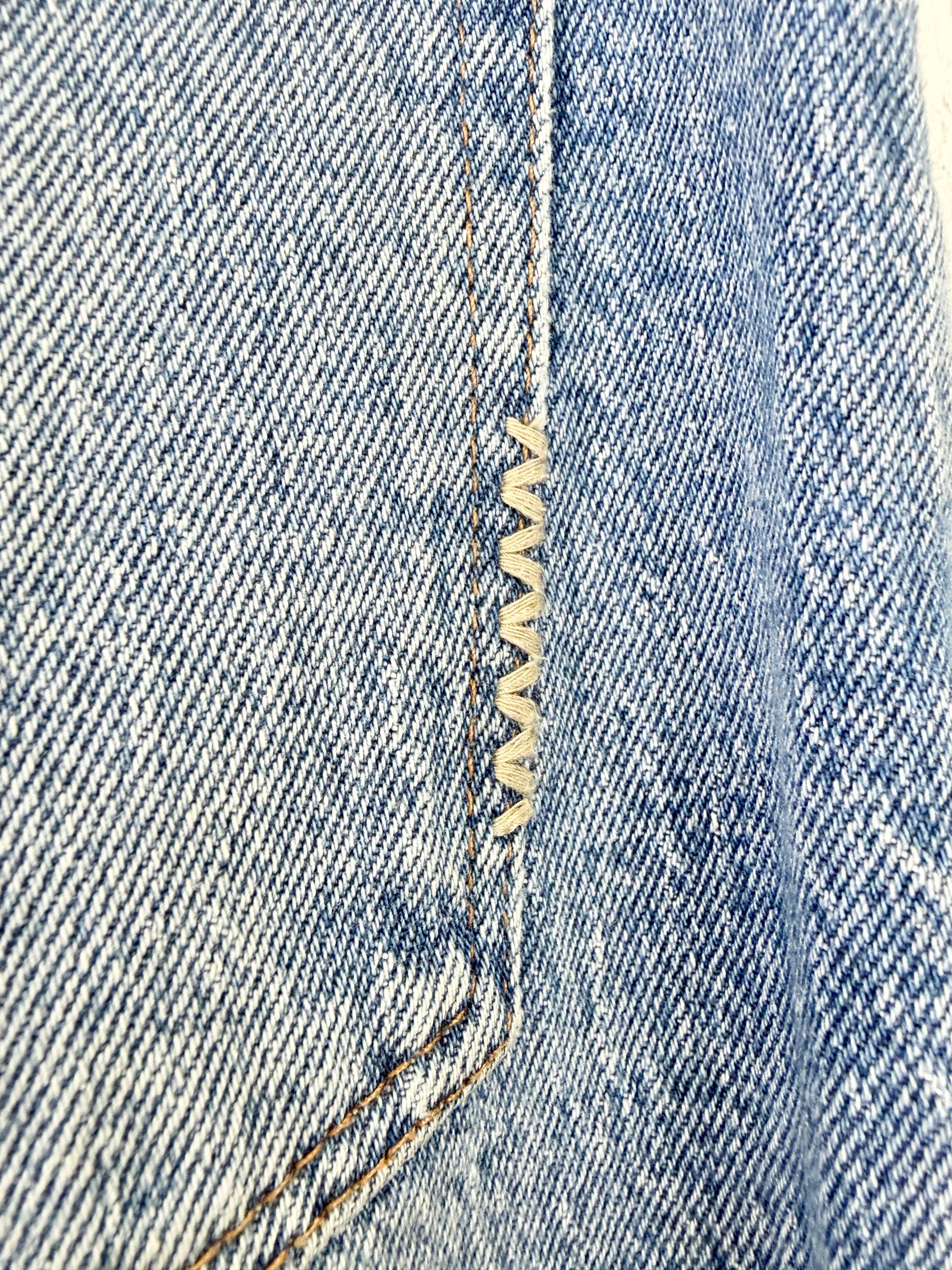 Neuw Pale Blue 'Lola' Jeans - 27