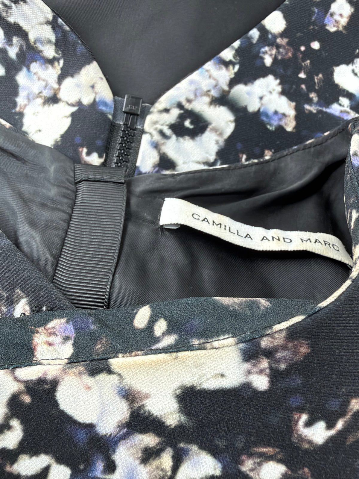 Camilla & Marc Black & White Abstract Floral Print 'Lightyear' Dress - AU6