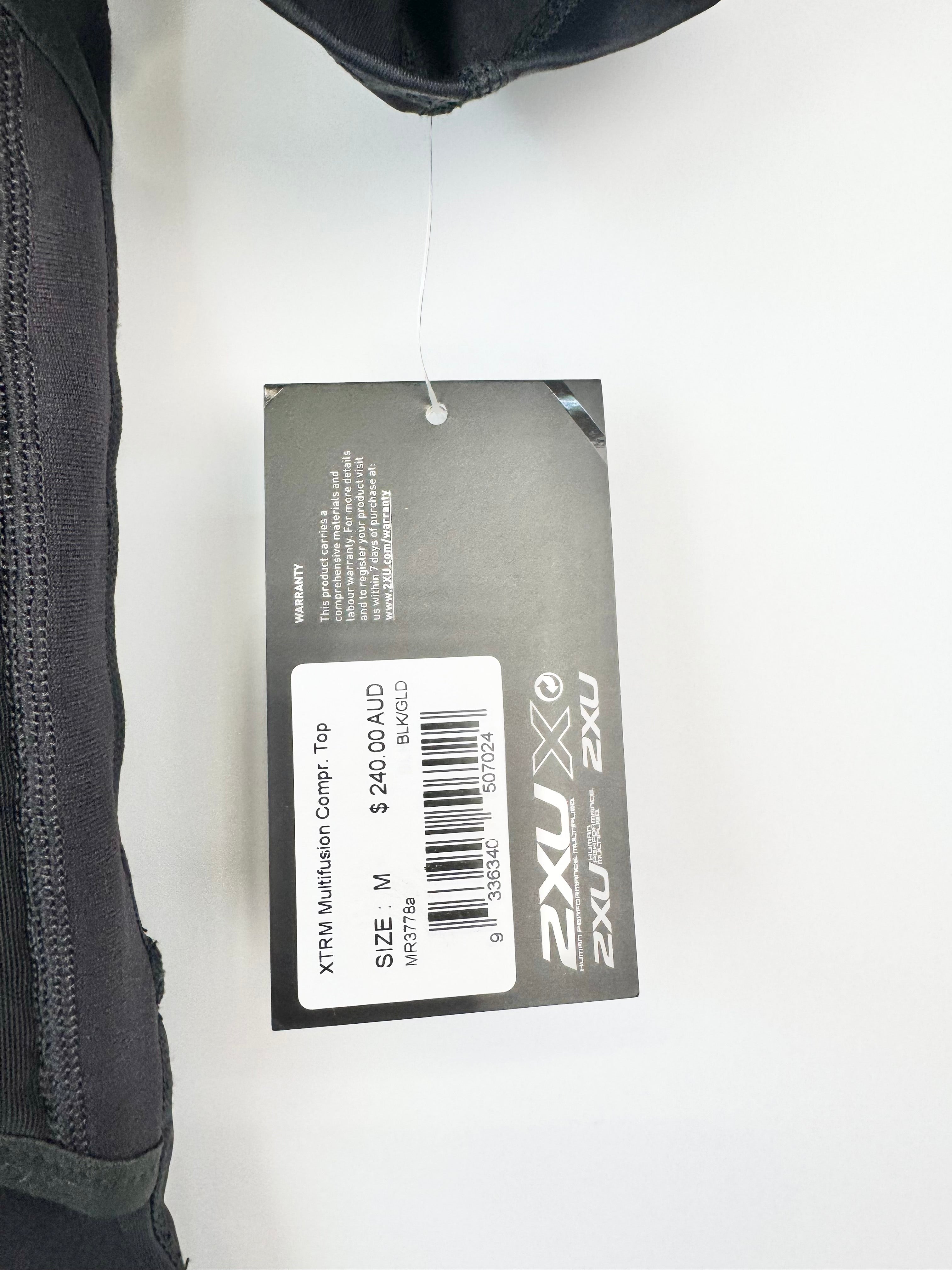 2XU Black 'Multifusion Compr. Top' Black Top NWT - M
