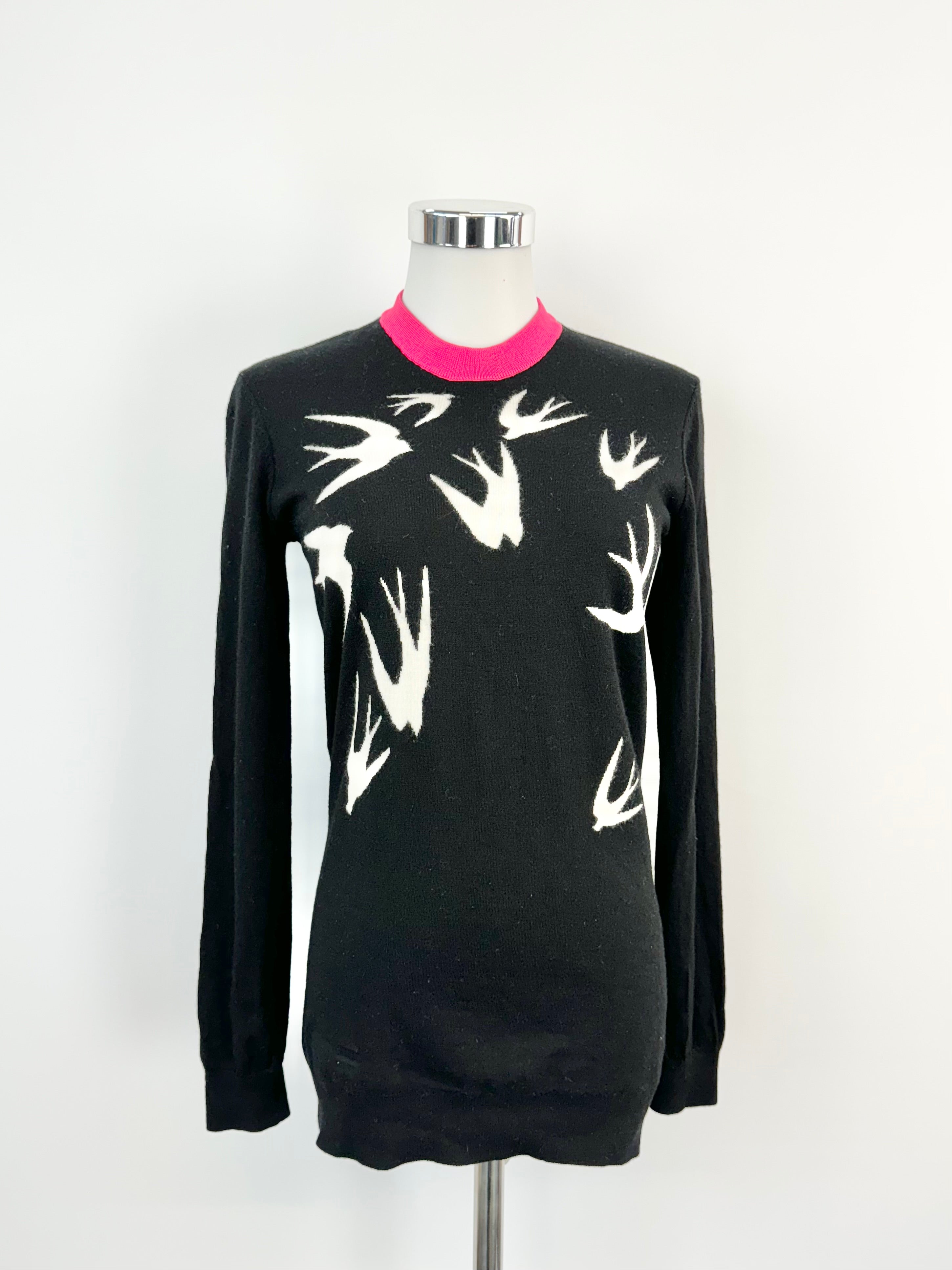 McQ Black & Bright Pink Swallow Pattern Wool Jumper - AU8