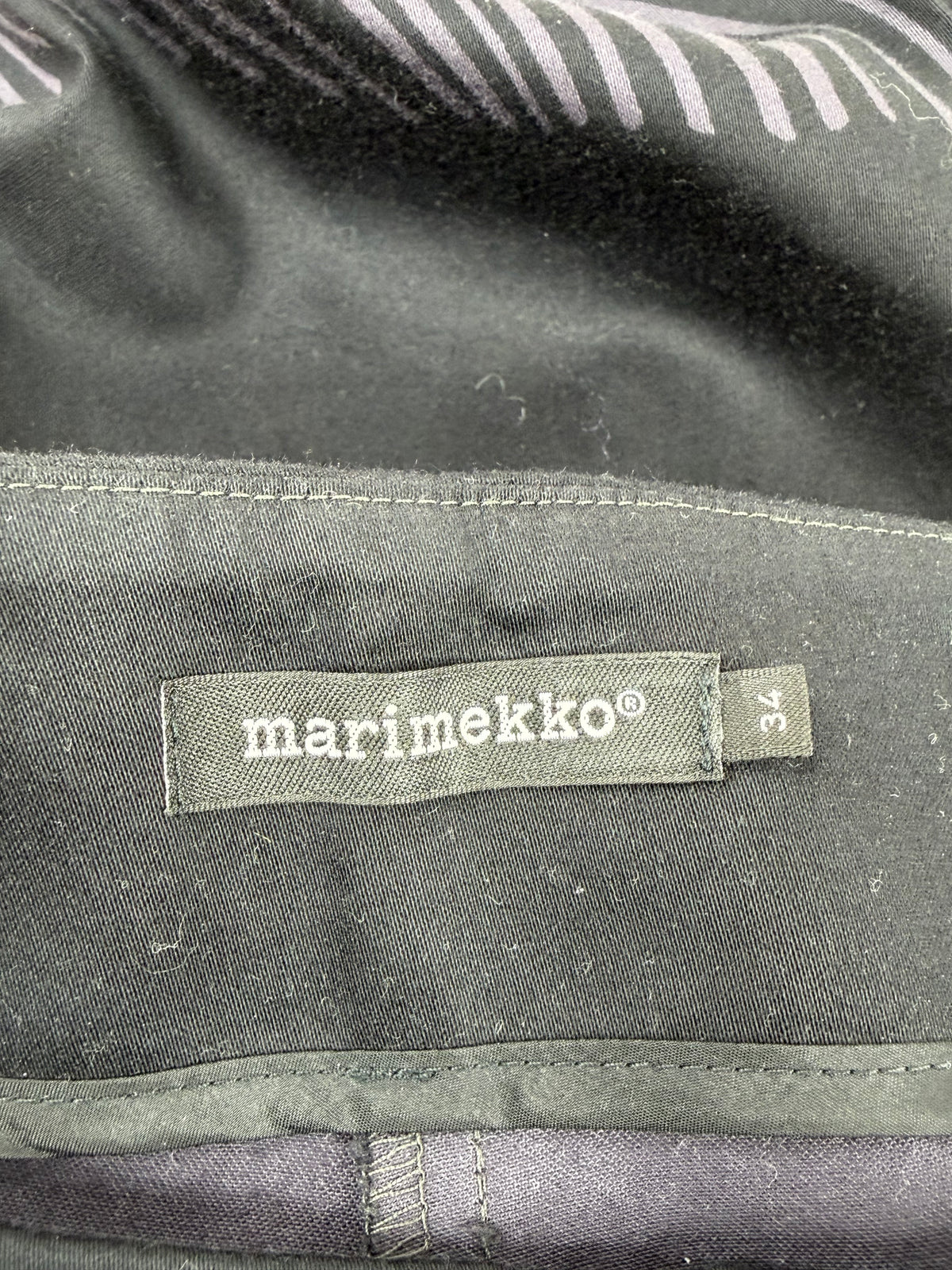 Marimekko Black and Grey Patterned Stretch Pant - AU6