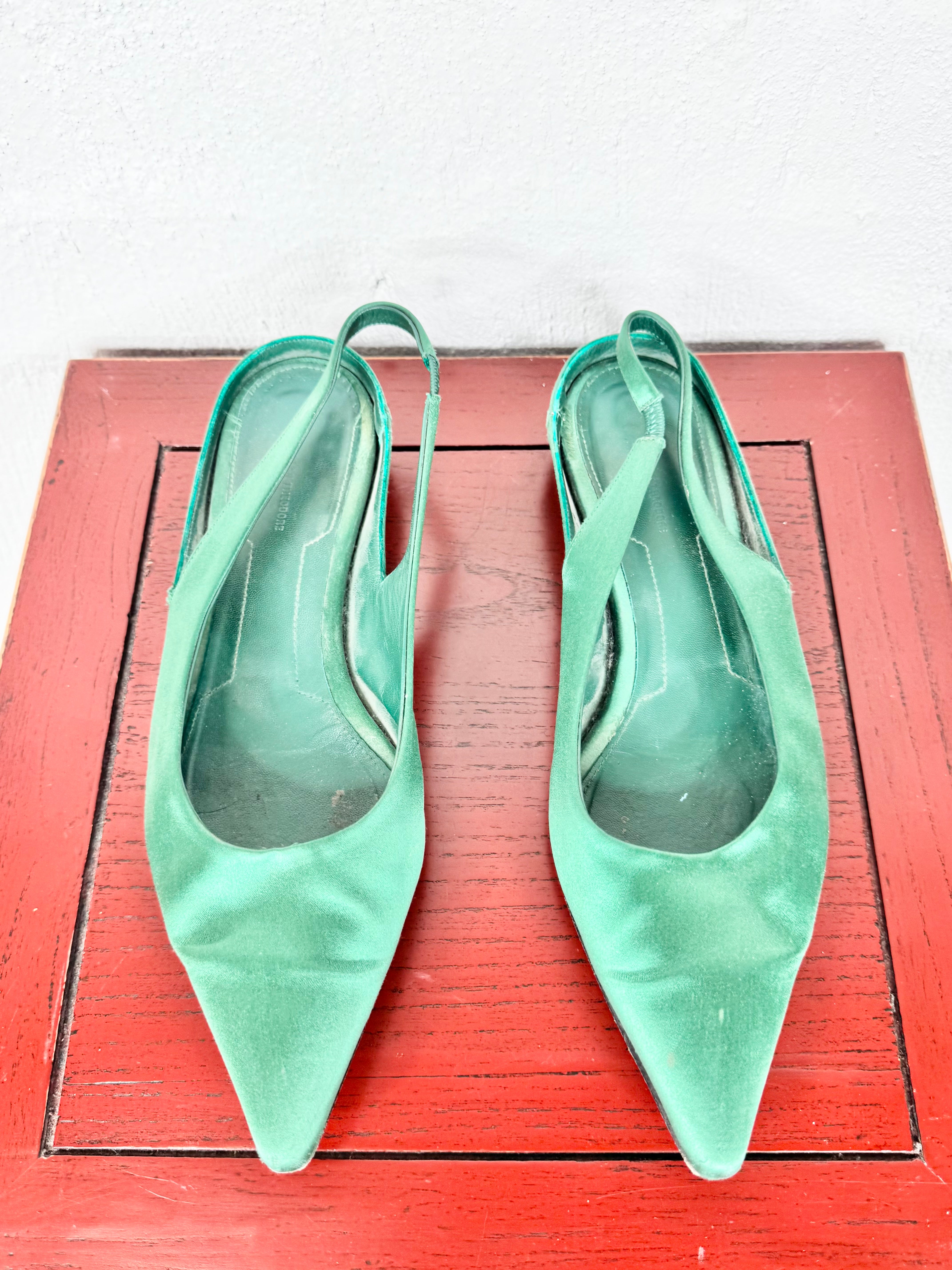 Scanlan Theodore Pine Green Satin Pointed Toe Pumps - EU39