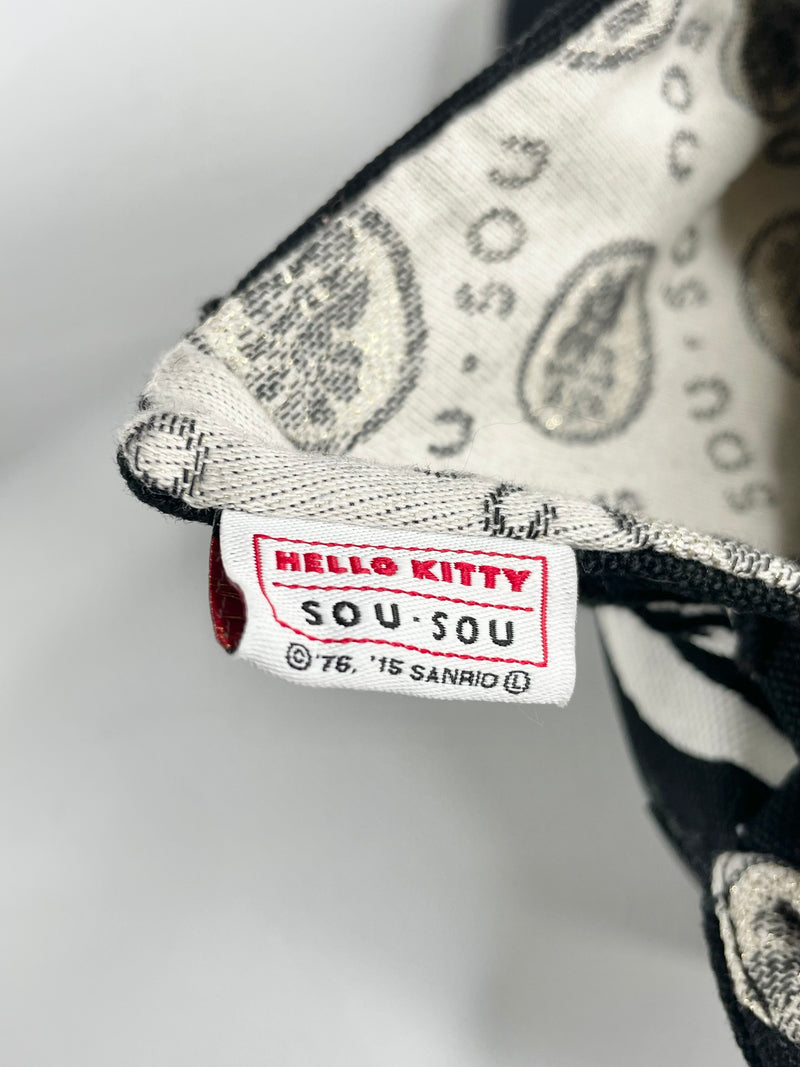 Sou.Sou Black Canvas Hello Kitty Tabi Shoes - EU41