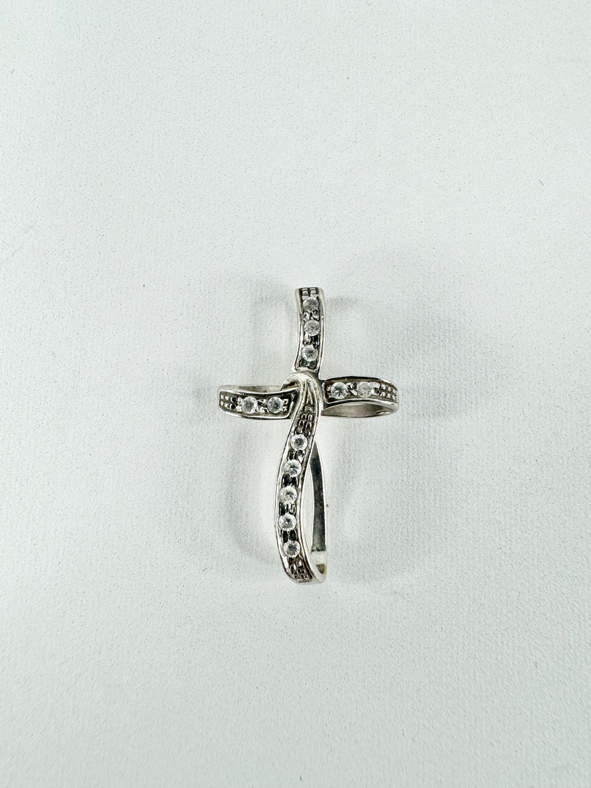 14ct White Gold & Cubic Zirconia Cross Pendant