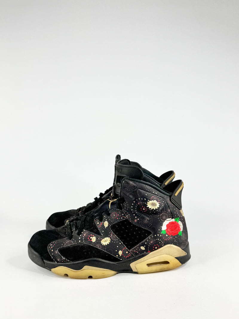 Air Jordan 6 Retro 'Chinese New Year' Black & Gold Sneakers - EU45