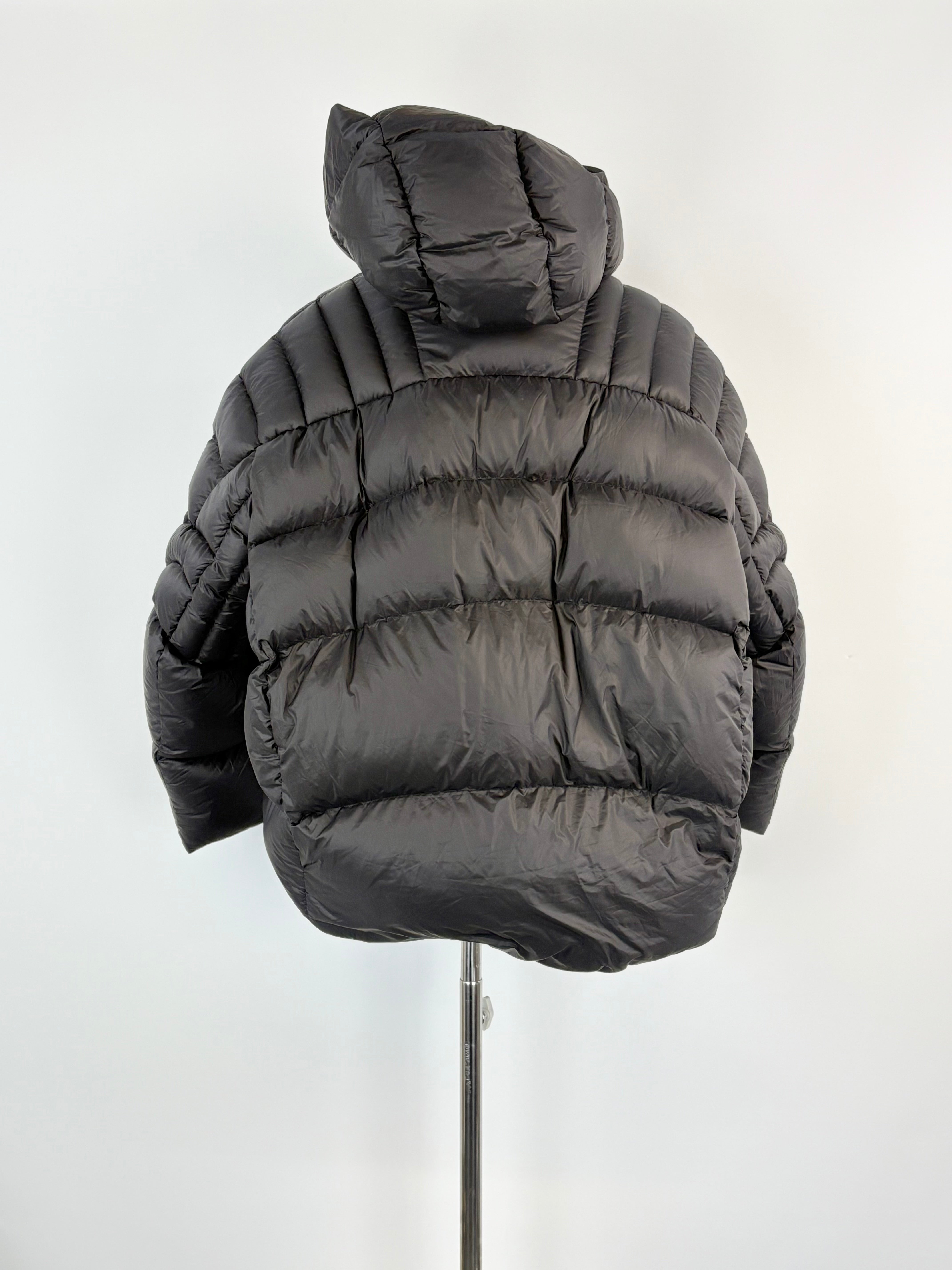 JNBY Black Cropped Down-Filled Hooded Jacket - AU8