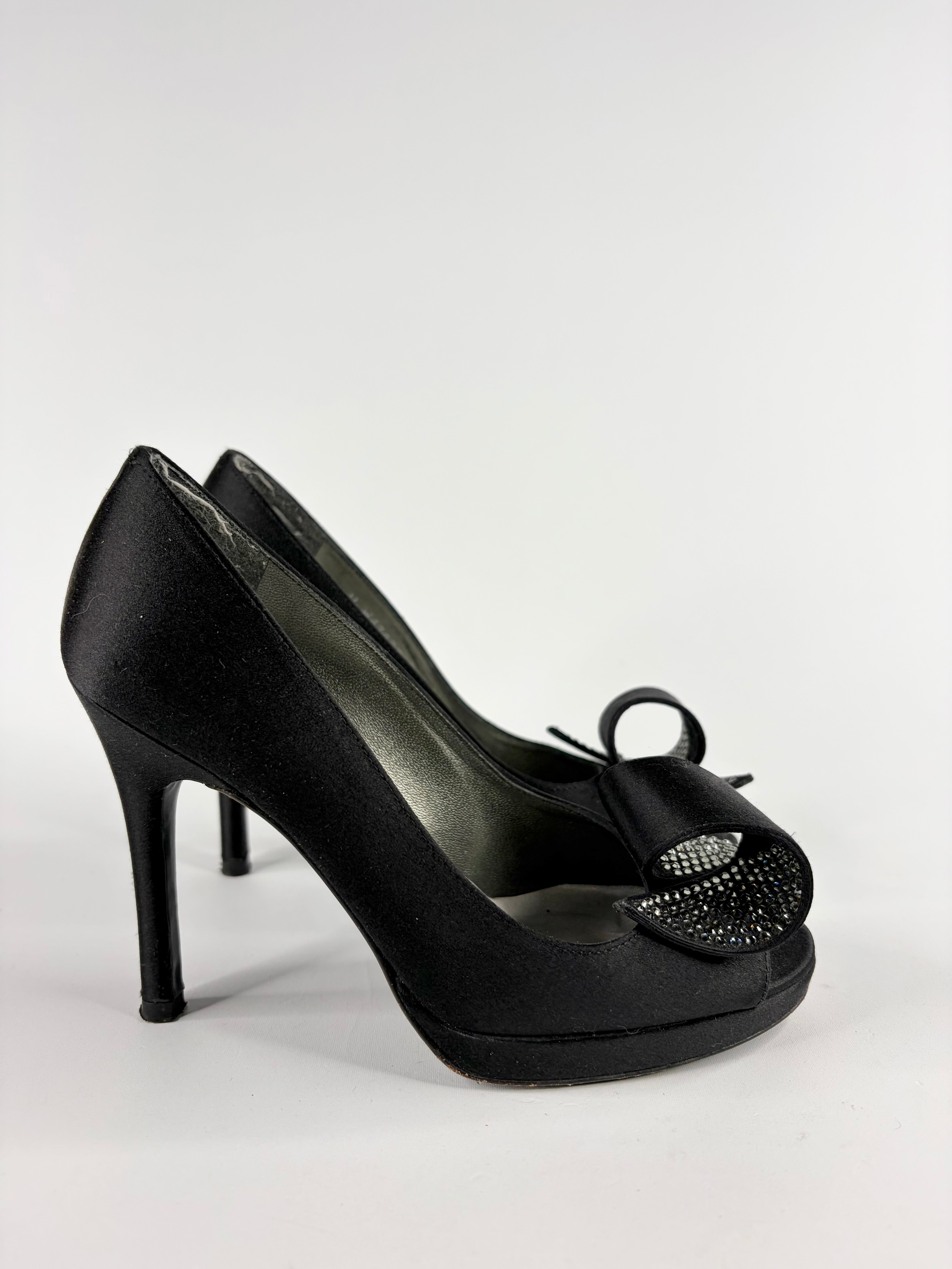 Stuart Weitzman Satin Peep Toe Crystal Flourish Heels - EU35