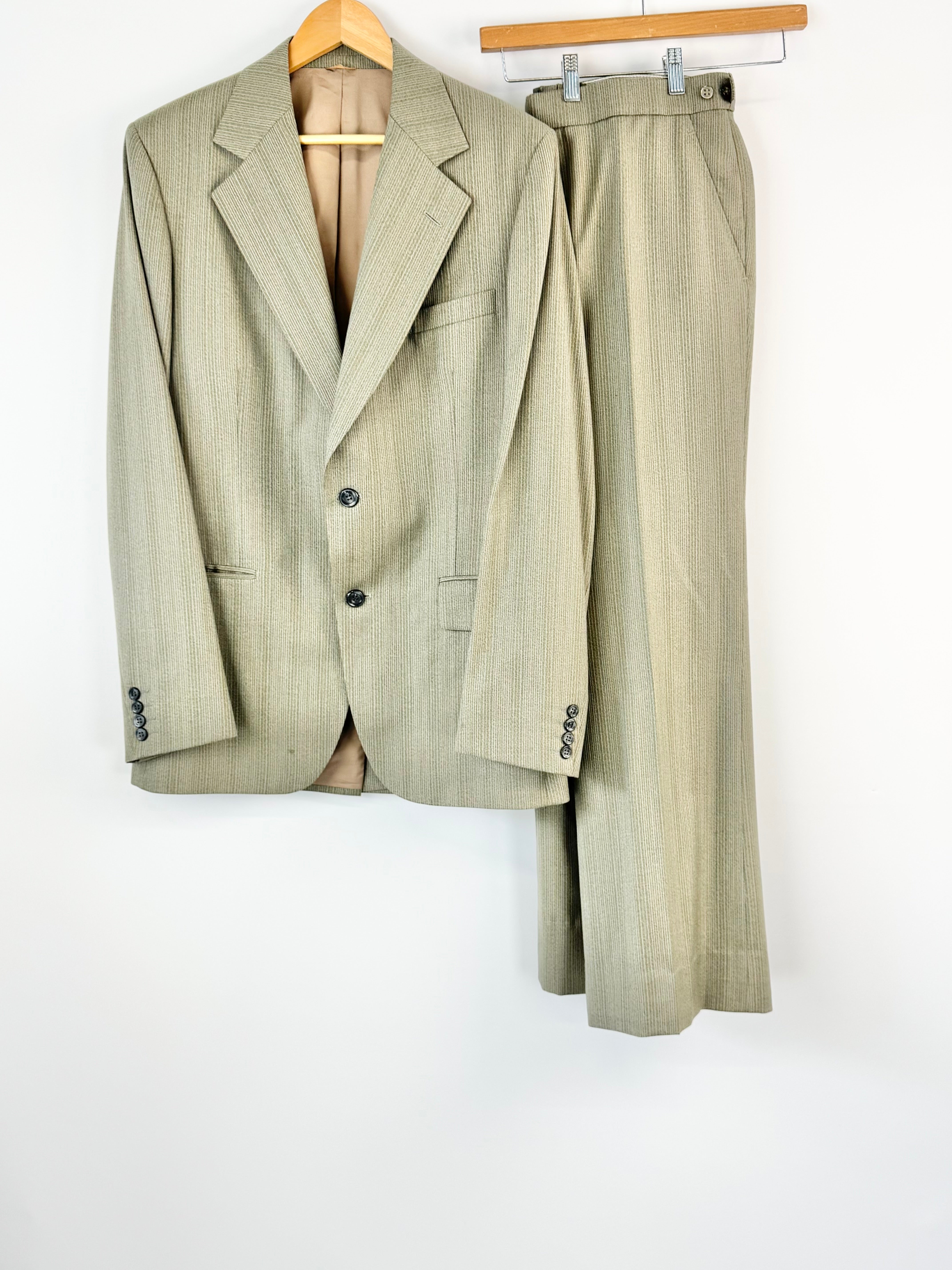 MFW Fletcher Jones Taupe NZ Wool Blend 2 Piece Suit - M