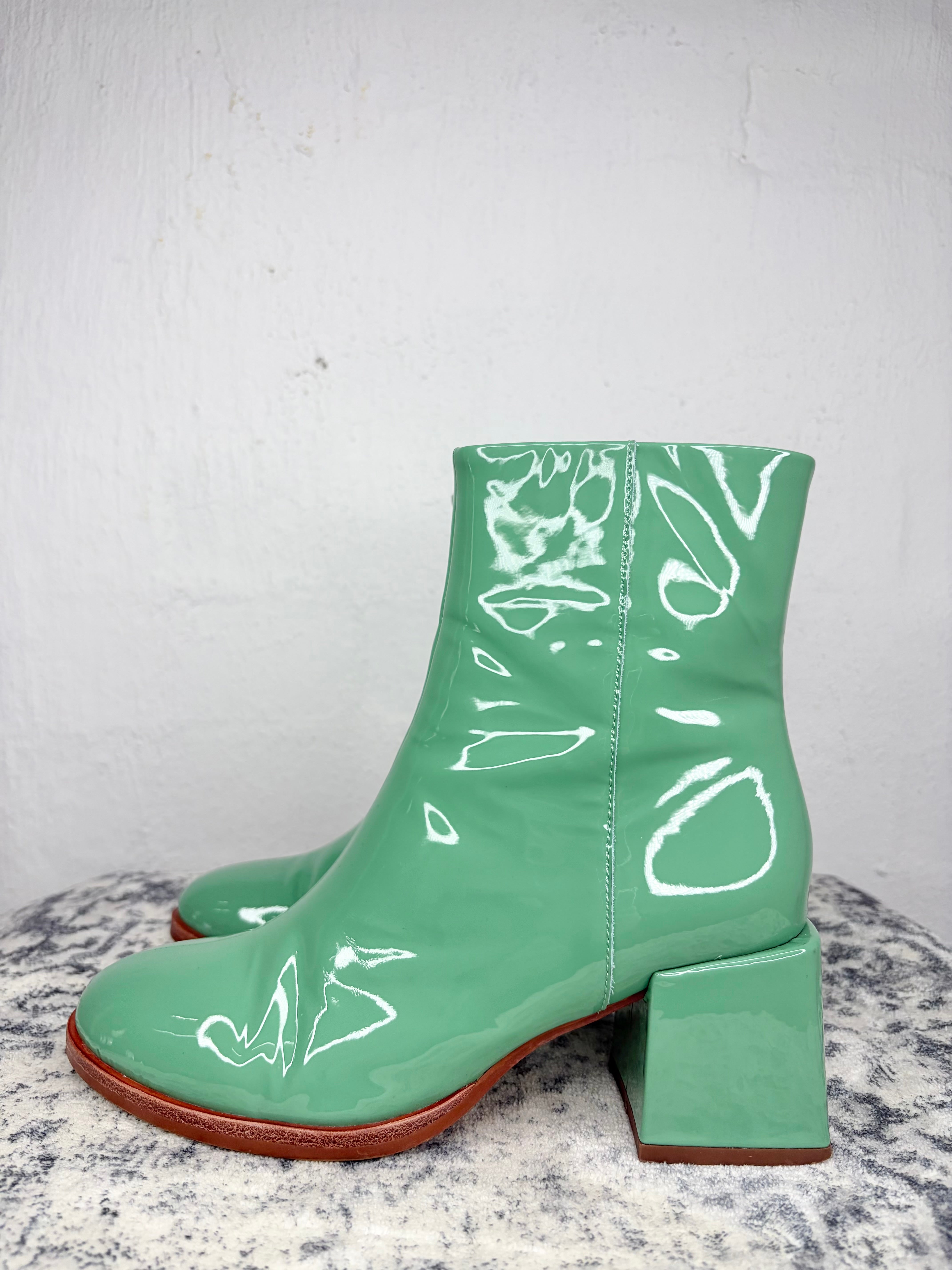 Bul Mint Patent Leather Ankle Boots - EU35