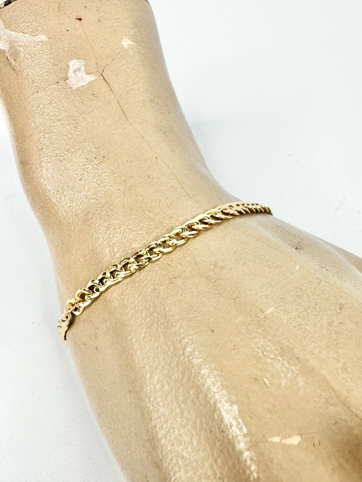 9ct Gold Flat Curb Chain Bracelet