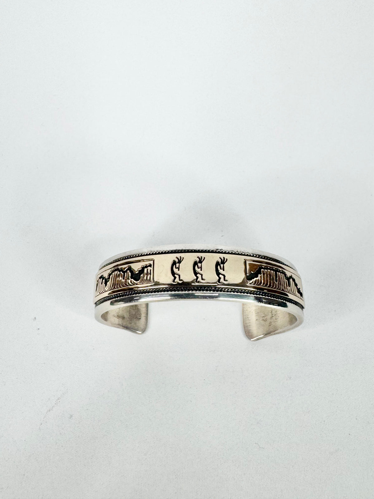 Silver & 14ct Gold Navajo Bangle
