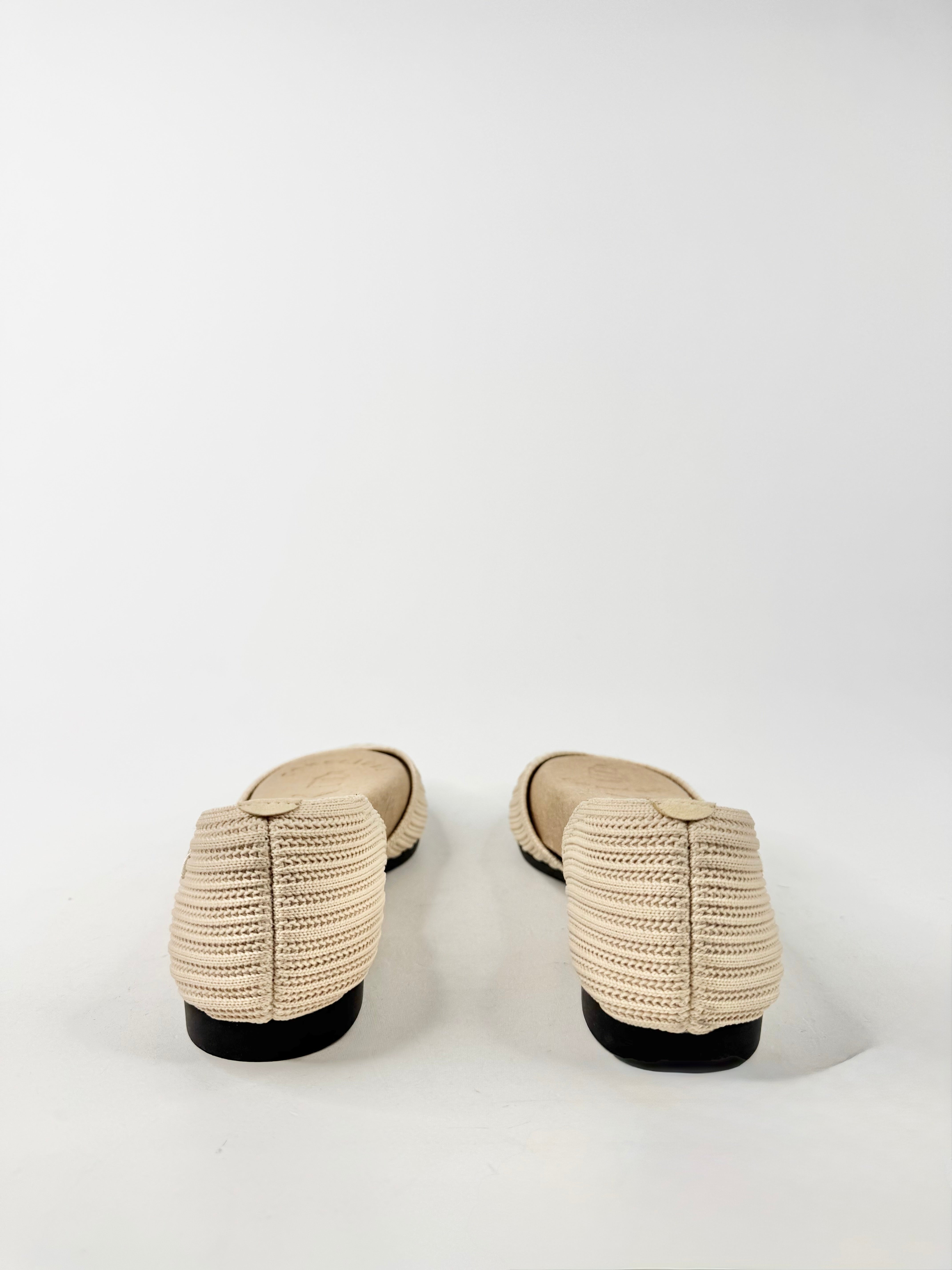 Vivaia 'D'Orsay Melia' Almond Pointed Toe Flats - EU35..5