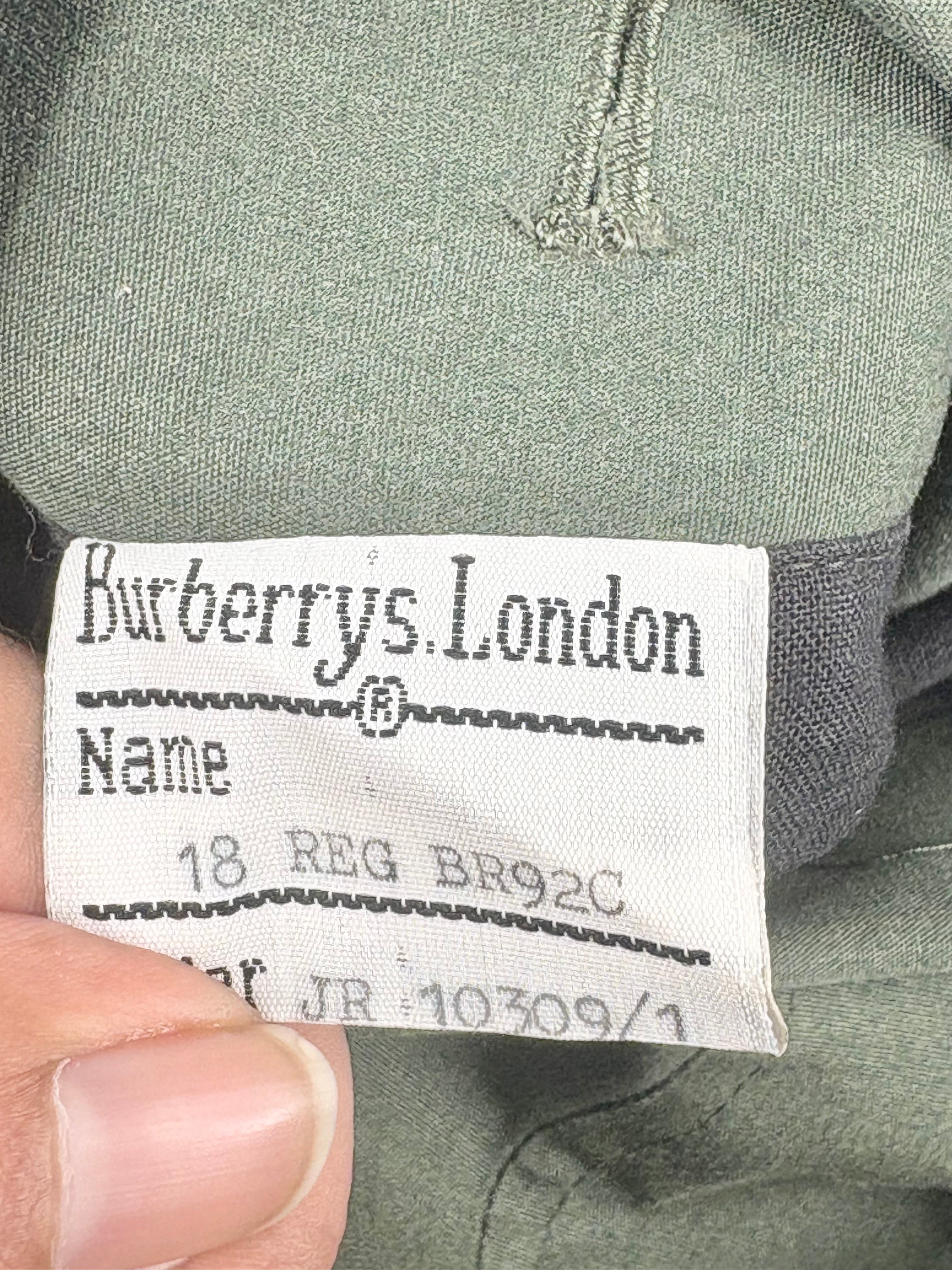 Burberrys of London Vintage 90s Hunter Green Trench Coat  - AU18