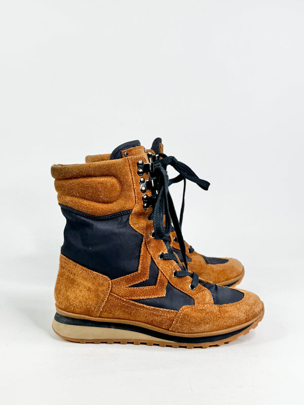 Marc by Marc Jacobs Tan & Blue Suede Hiking Boots - EU36.5