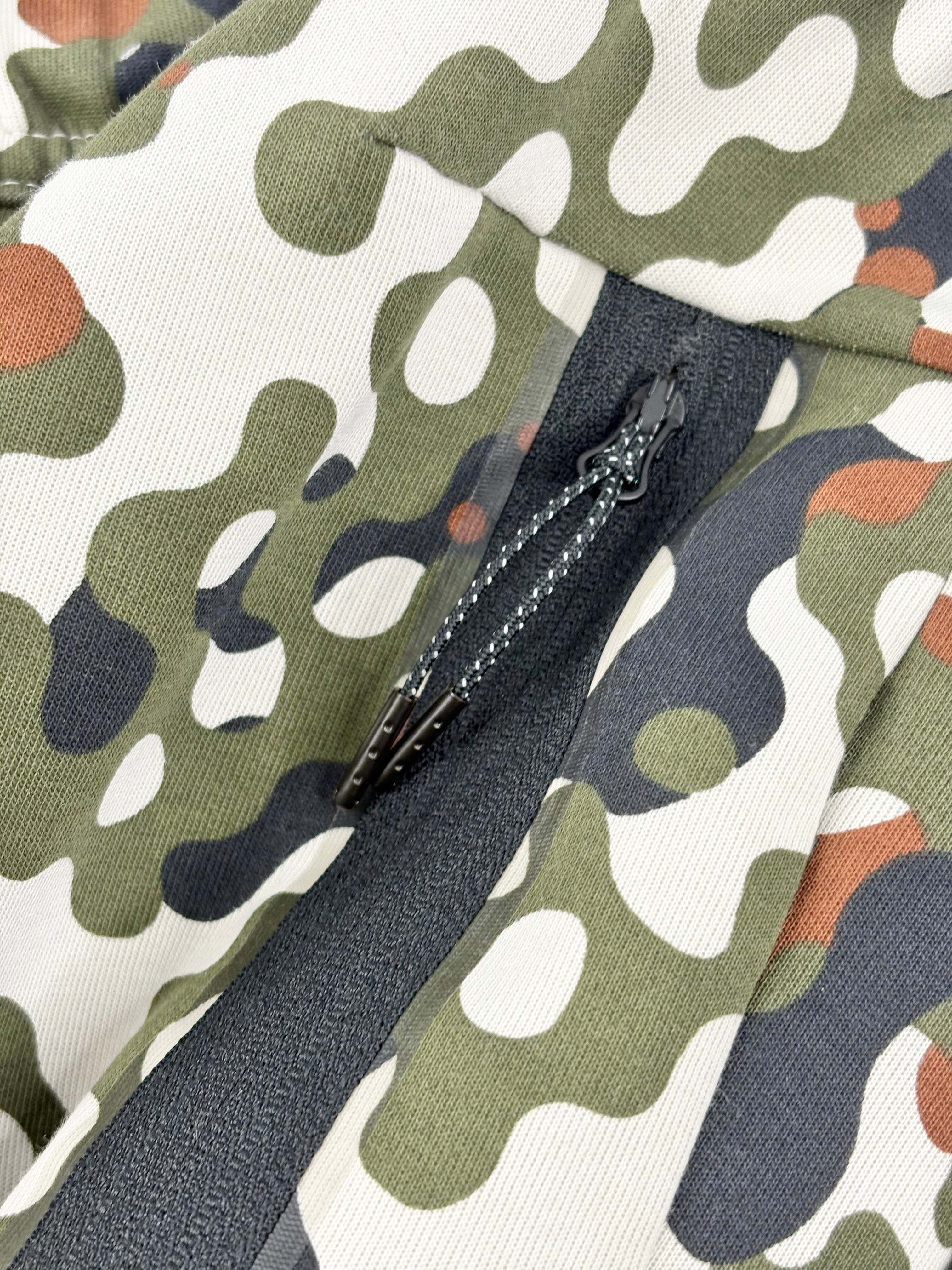 Nike Tech Fleece Camo Joggers - S