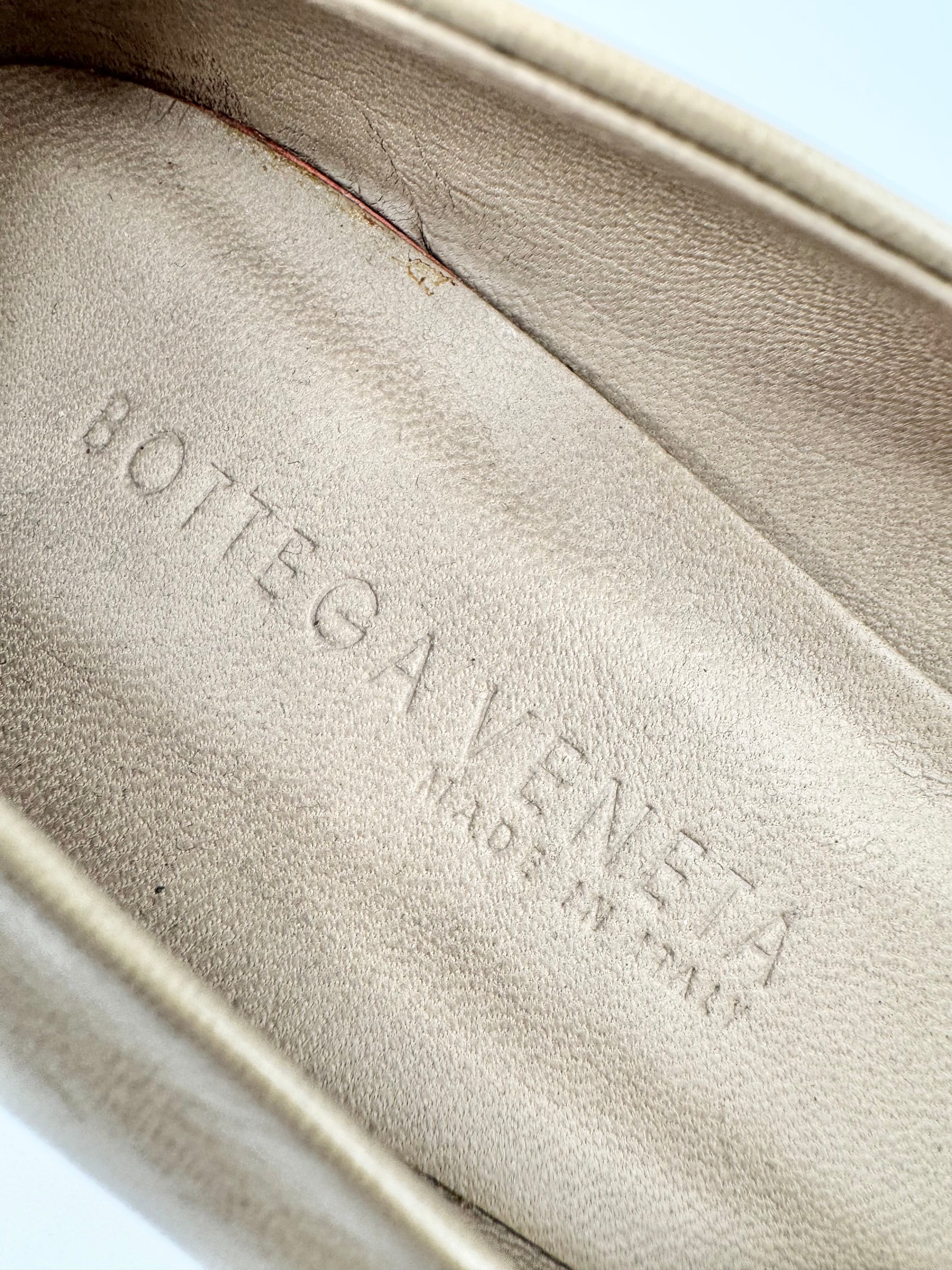 Bottega Veneta Taupe Leather Pumps - EU39.5