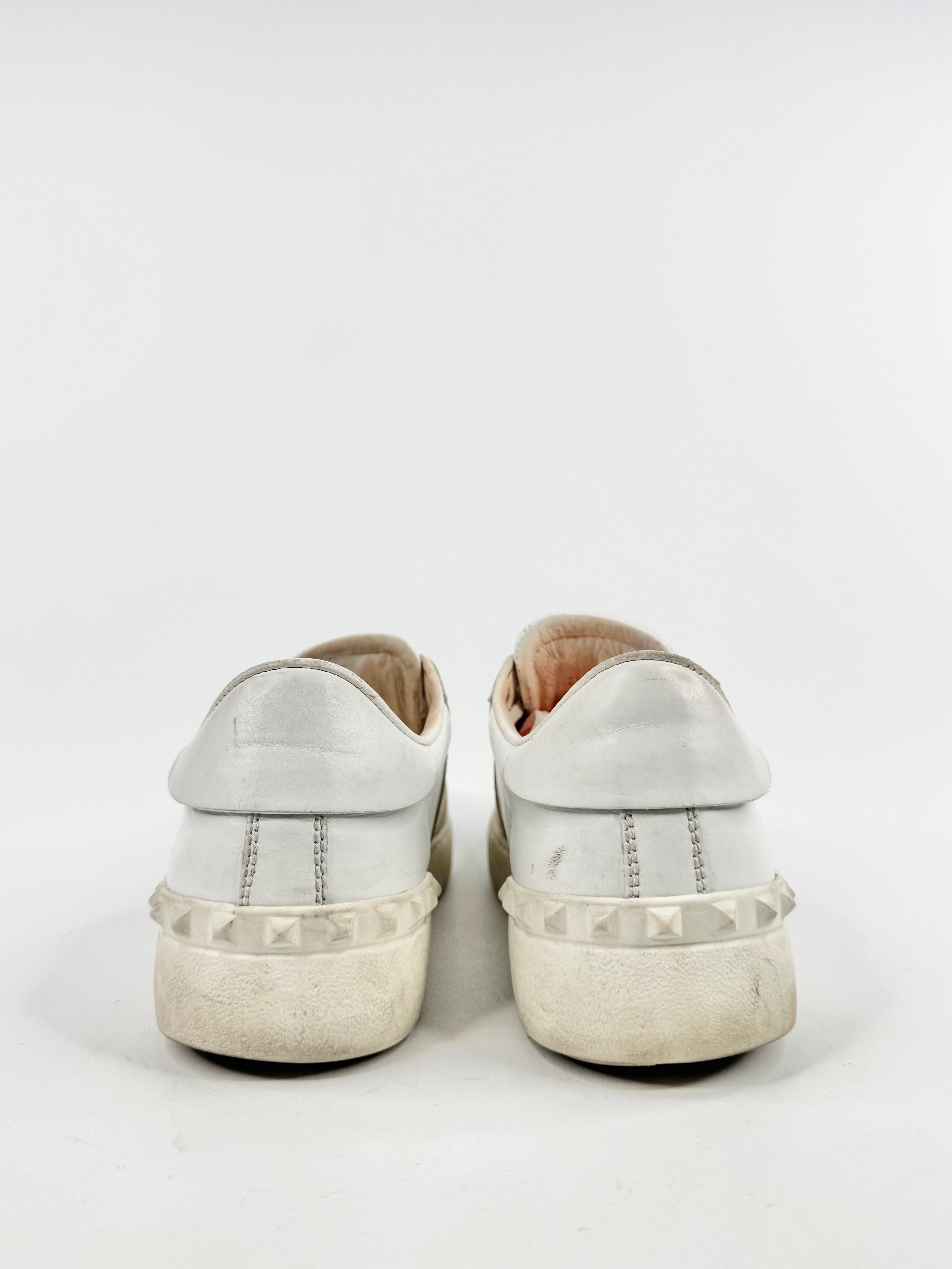 Valentino Garavani White Sneakers - 9