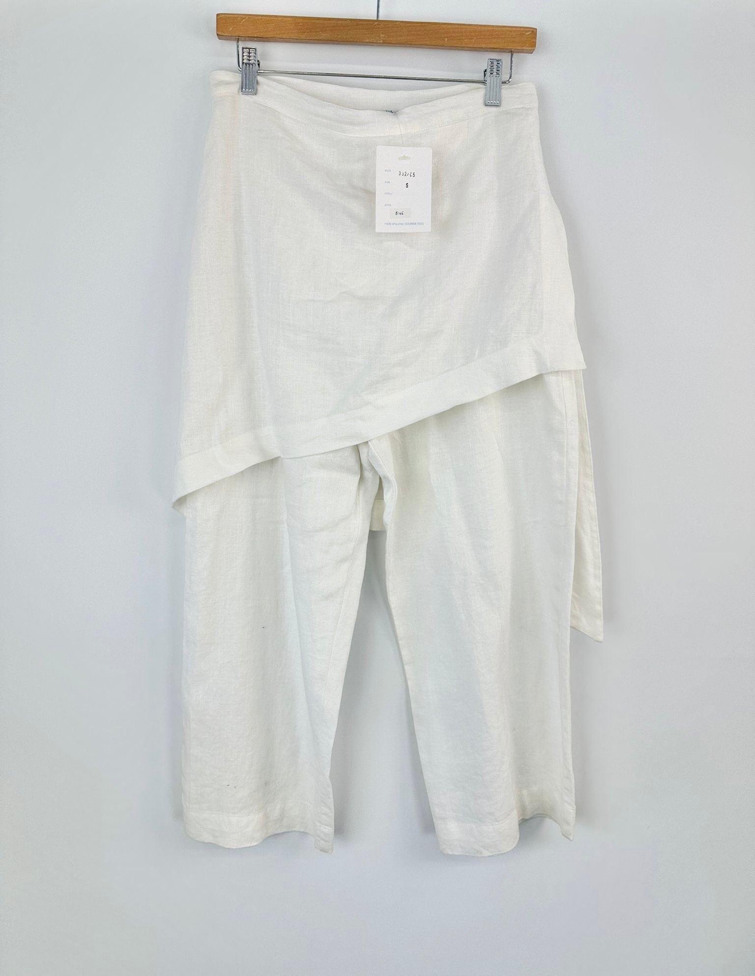 MFW Banana Blue White Slacks NWT - AU8