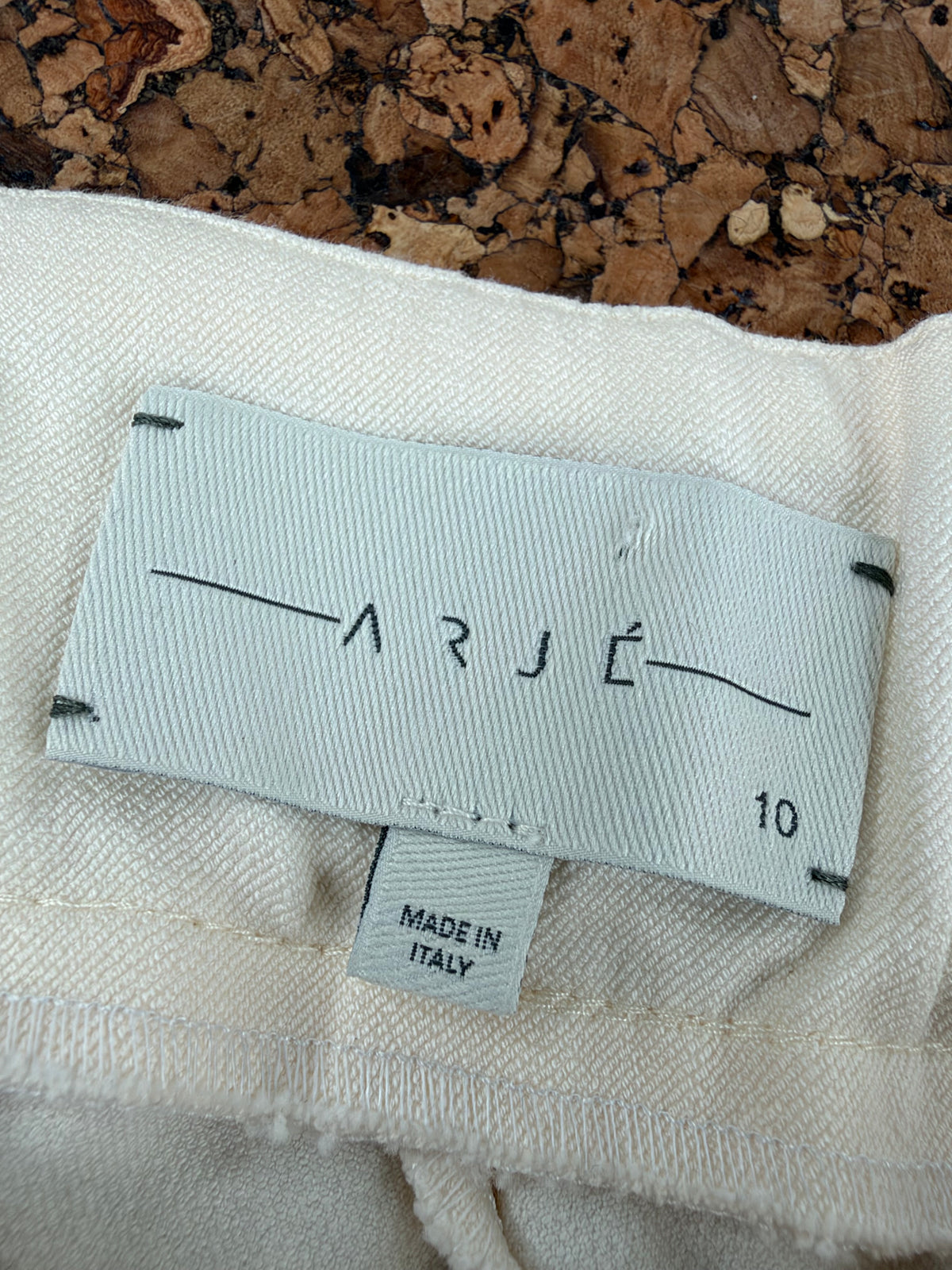 Arje Cream Slacks - AU10
