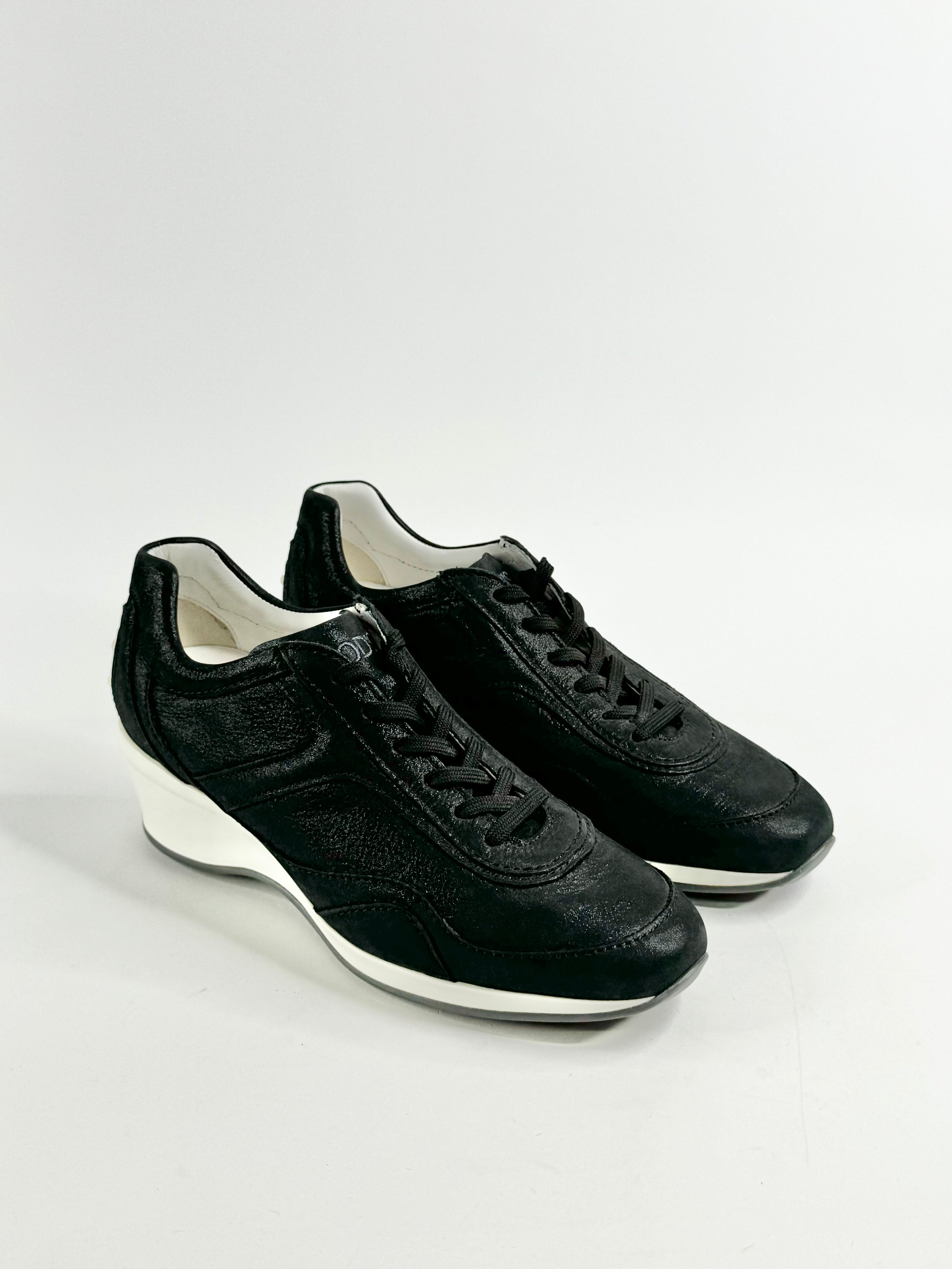 Tod's Black Platform Sneakers - EU39