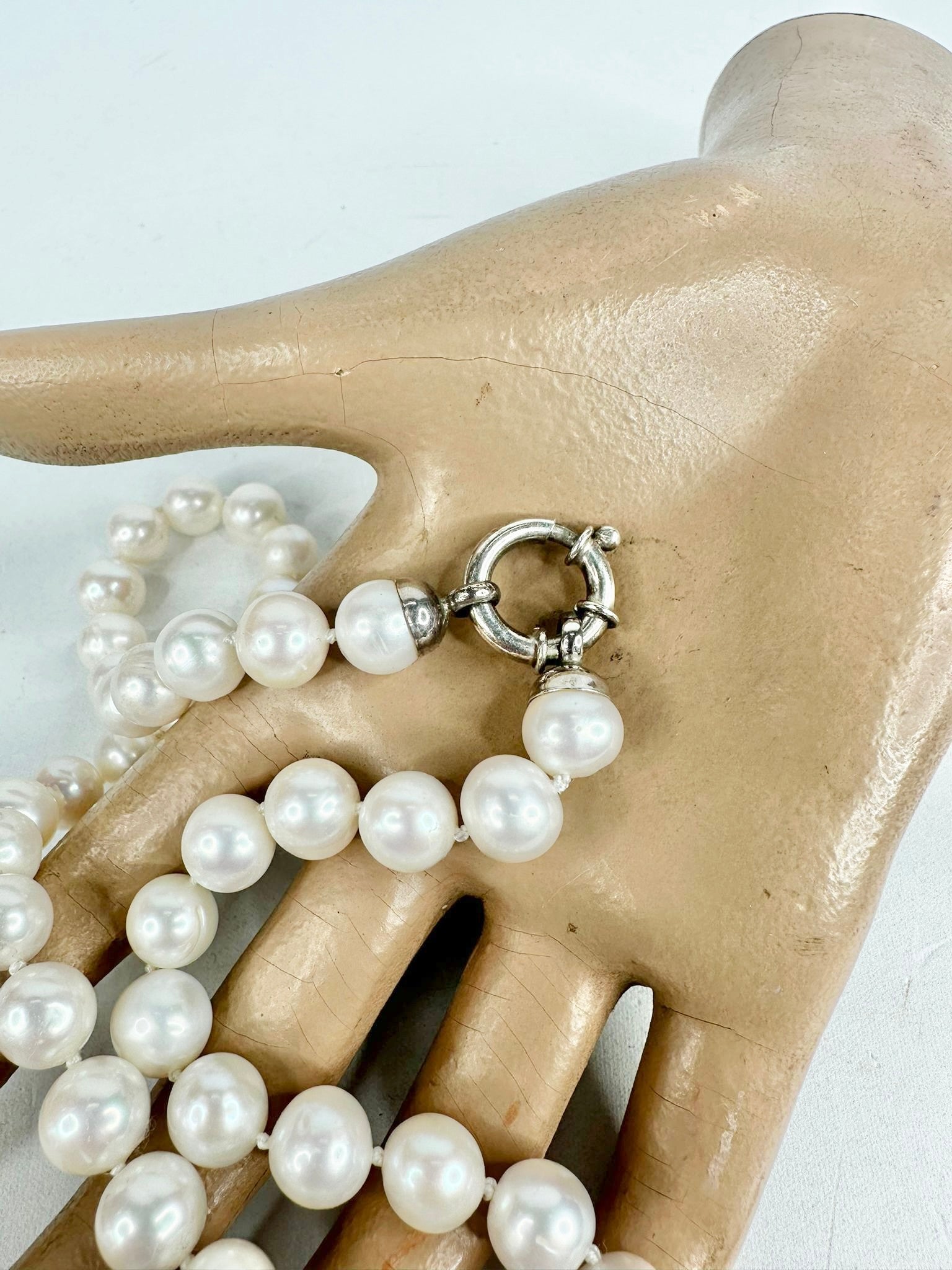 MFW Faux Pearl Necklace