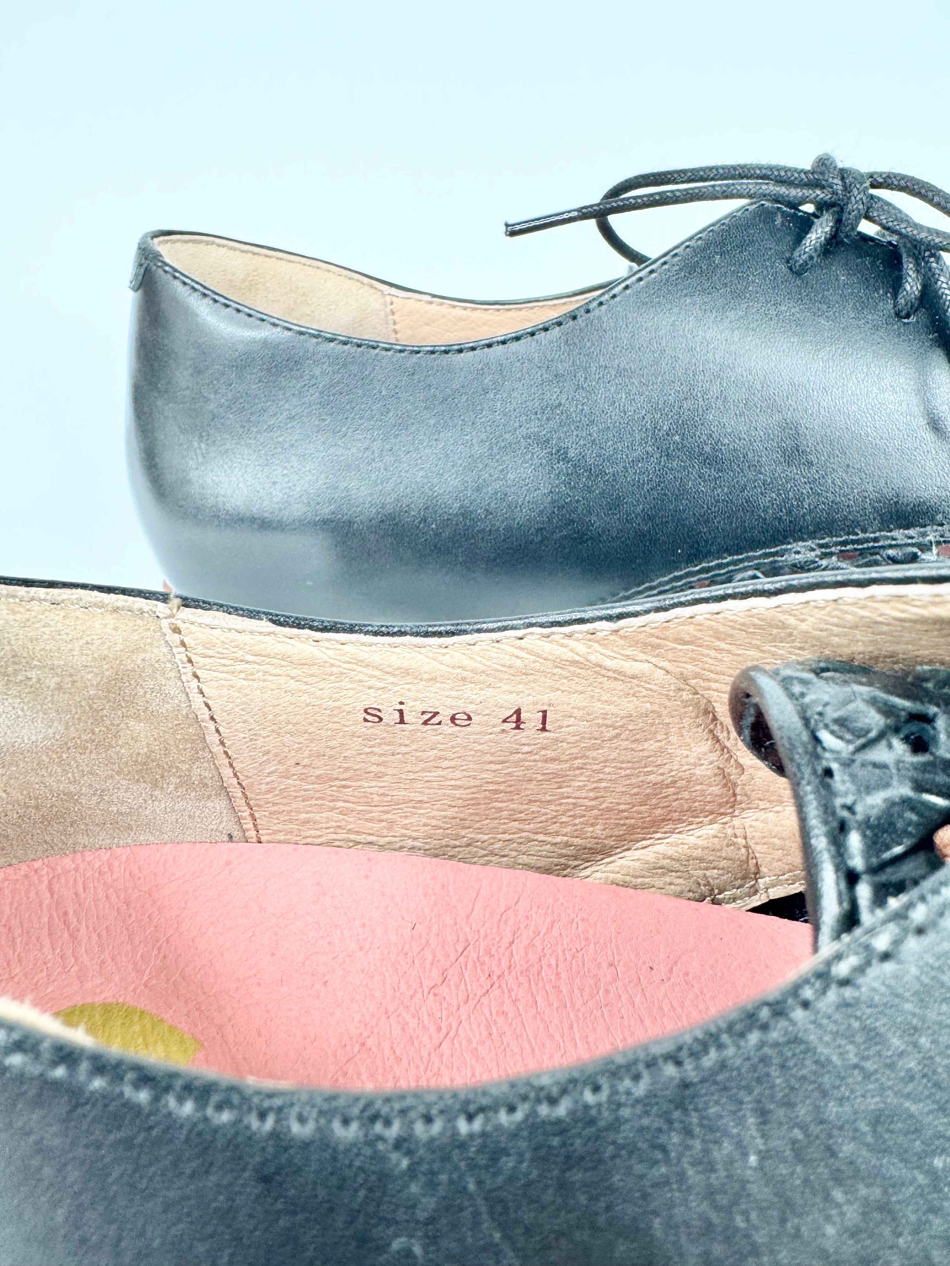 Bared Black Woven Leather Lace Ups NWT - EU41