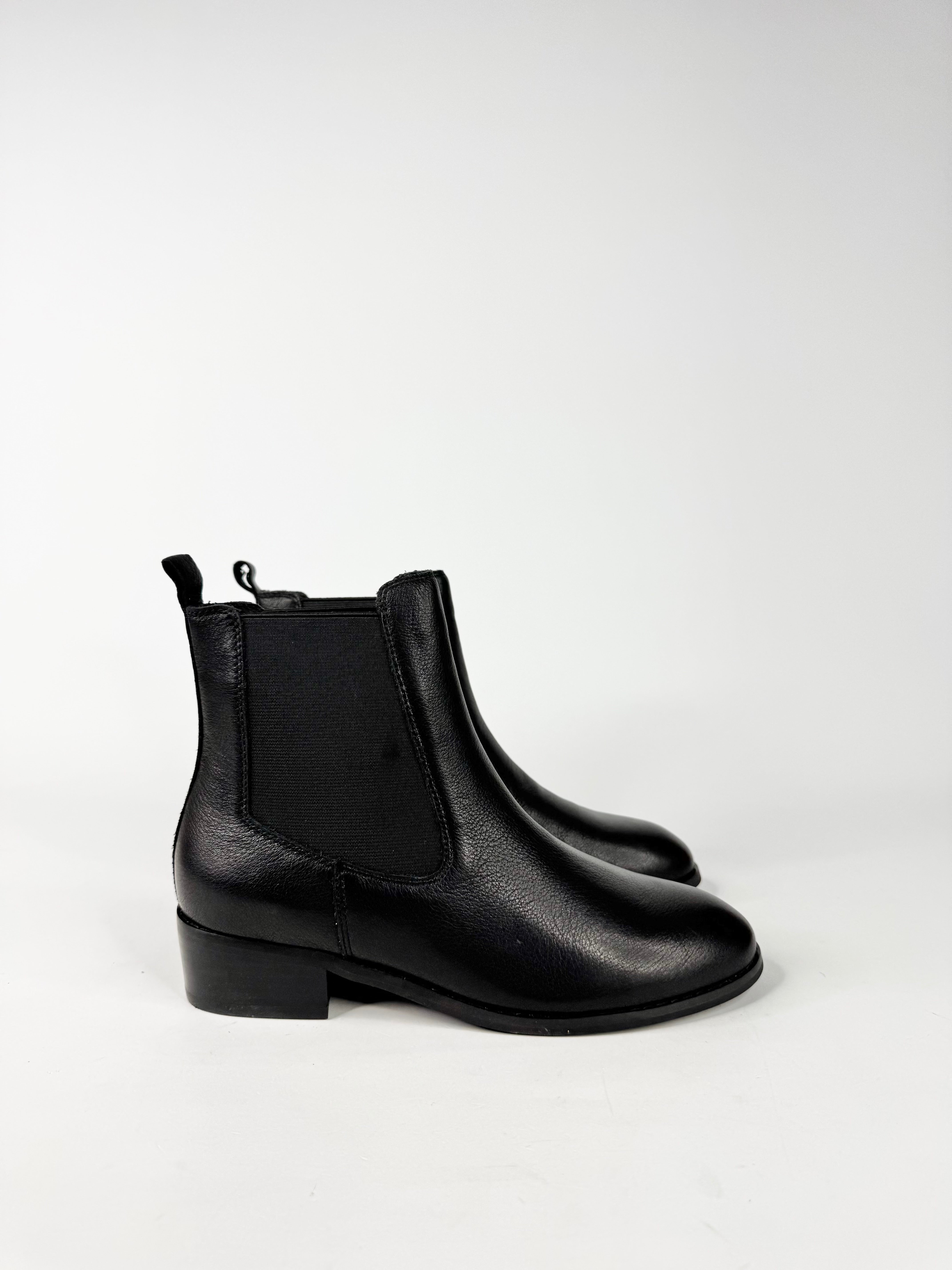 MFW Midas Shaine Black Leather Ankle Boot - EU38