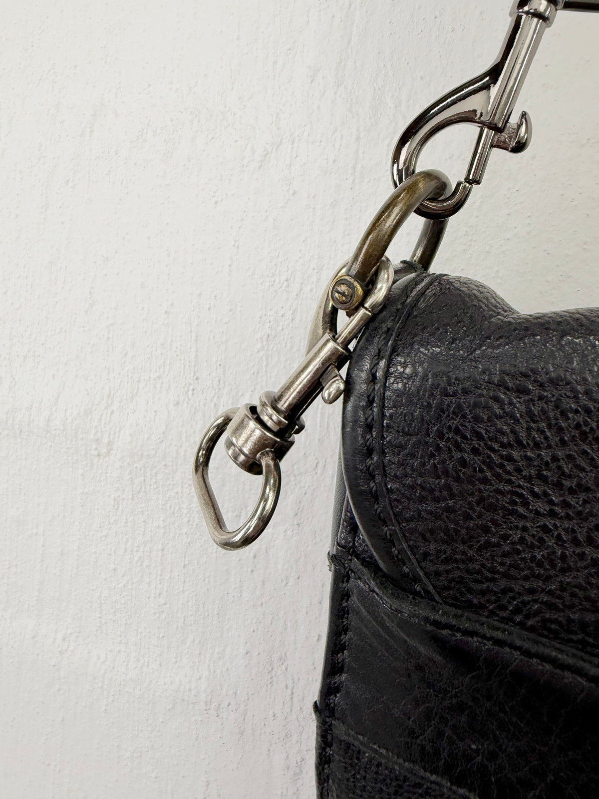 Fossil Black Grained Leather Messenger Bag