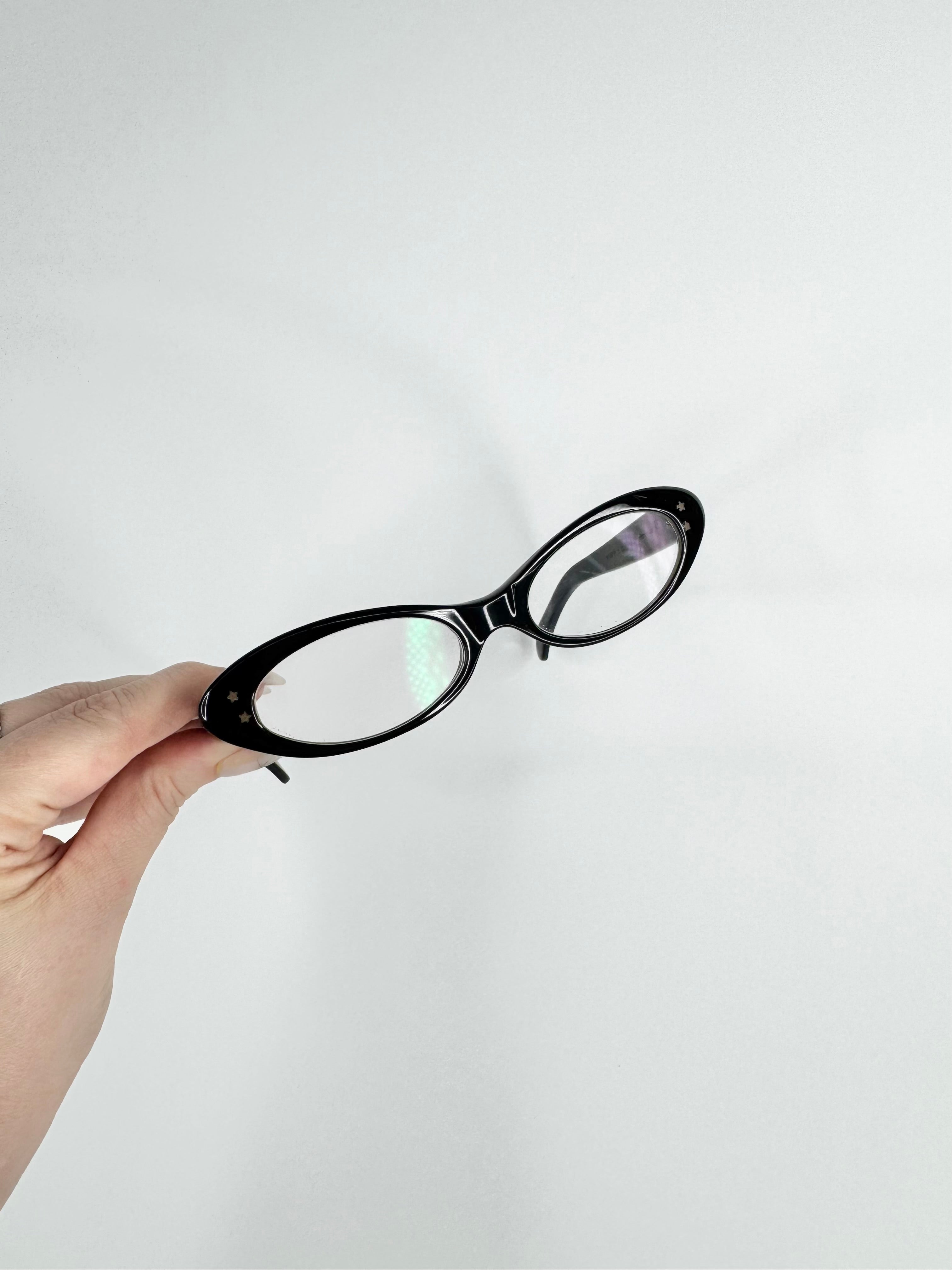 Cutler & Gross of London Black Frame Star Embellished Oval Reading Glasses