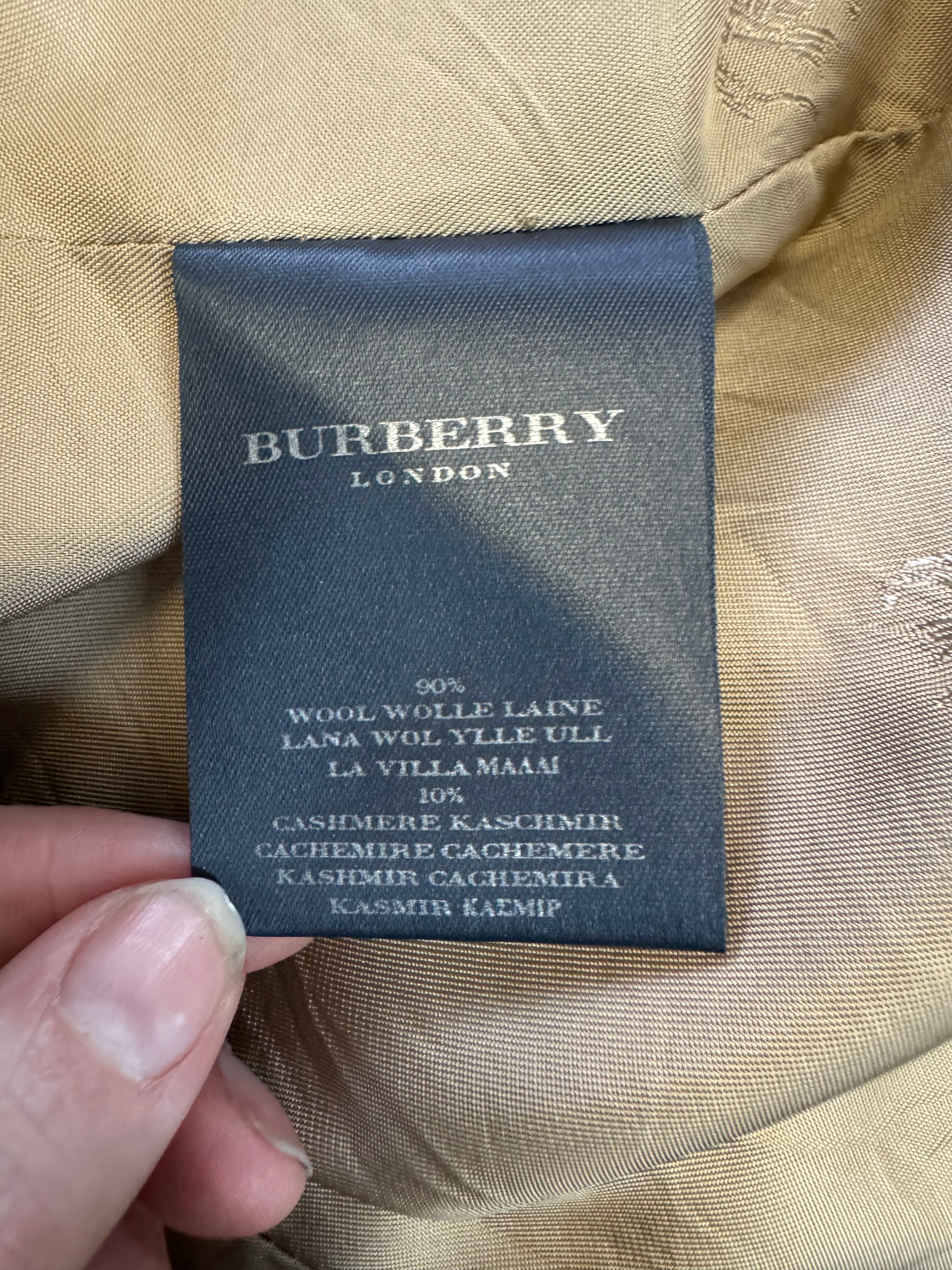 Burberry Beige Wool Coat - AU8