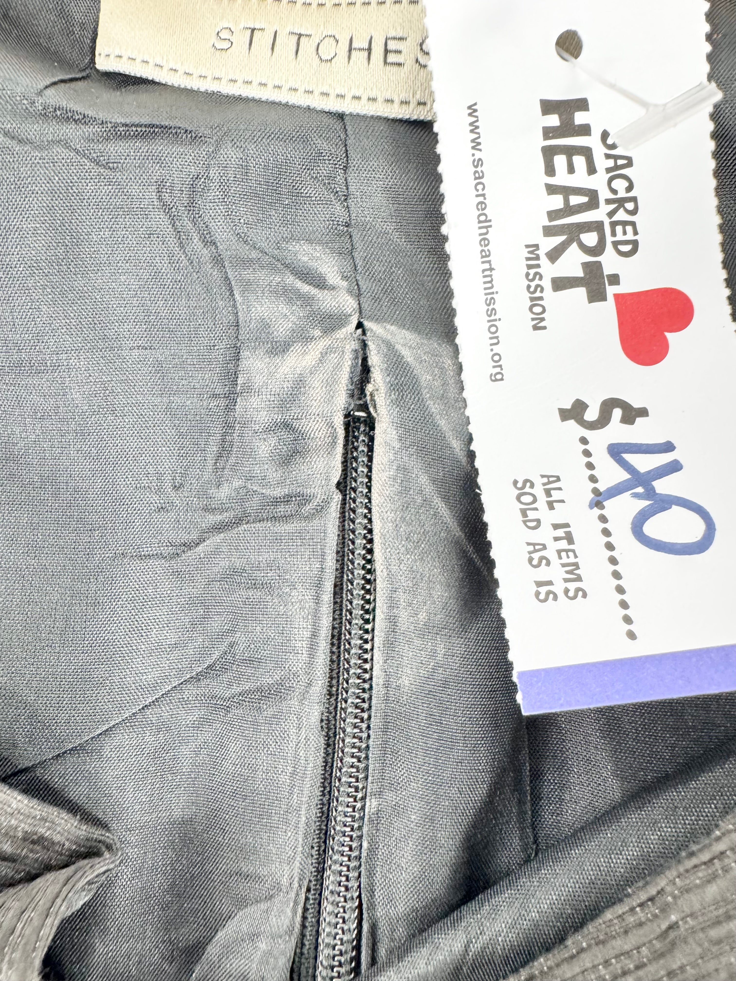 Stitches Black Short Sleeve Knee Length Dress - AU18