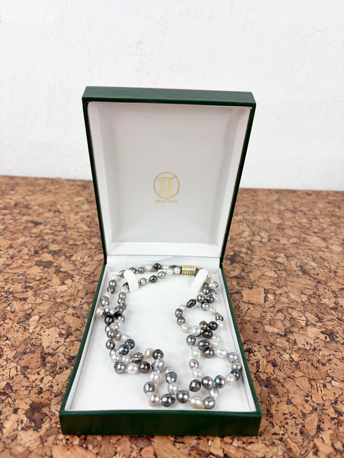 Individual Jewellery Duo String Pearl Necklace