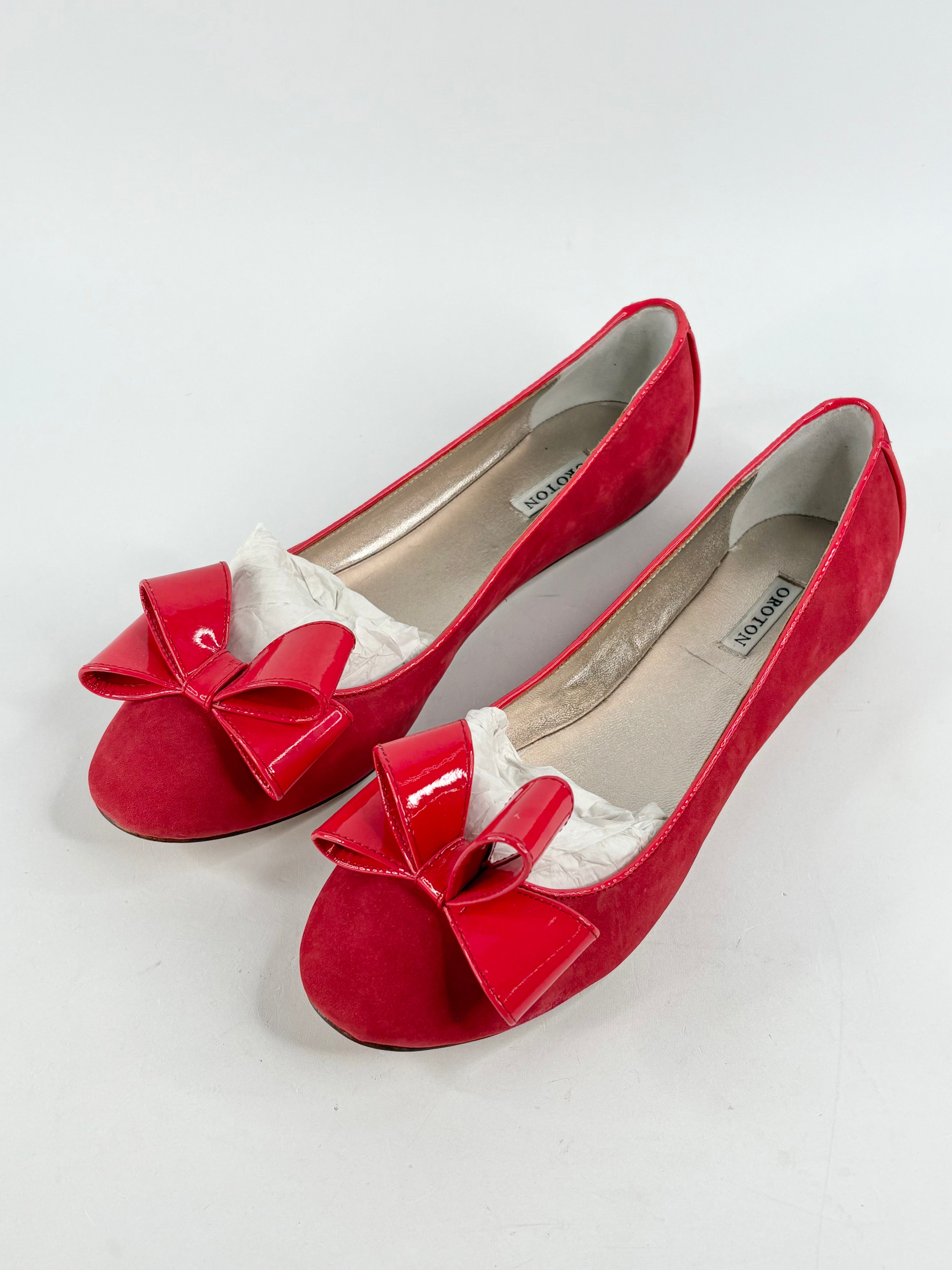 Oroton Spiced Coral 'Essential' Suede Bow Flats - EU42