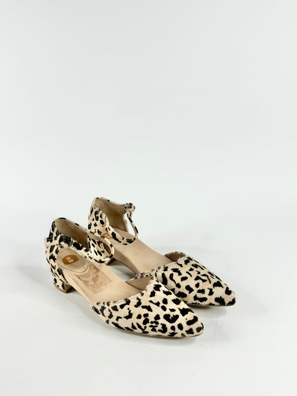 Bared Fur Animal Print Pointed Toe Heels - EU35