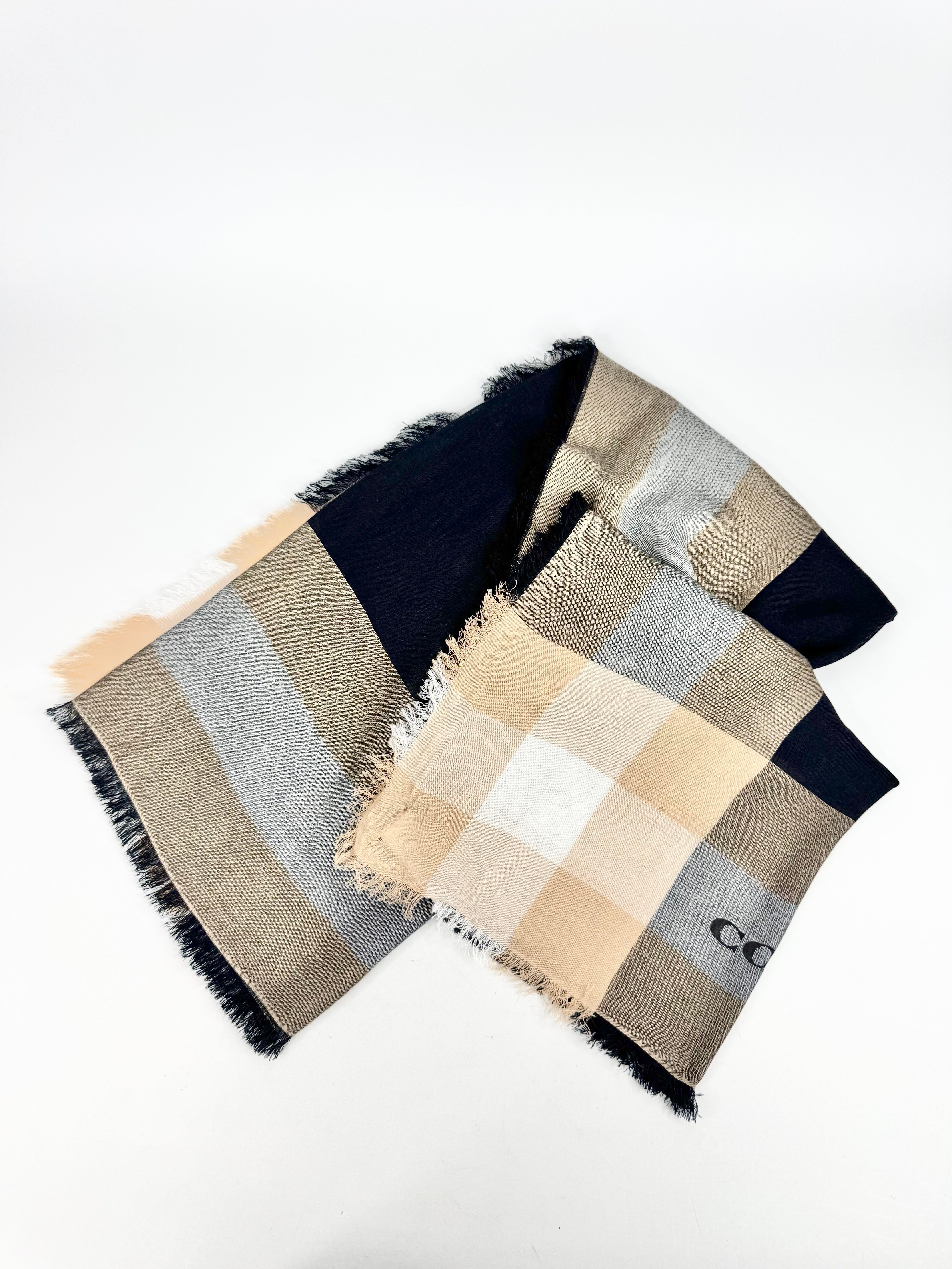 Coach Black and Beige Checked Scarf/Wrap