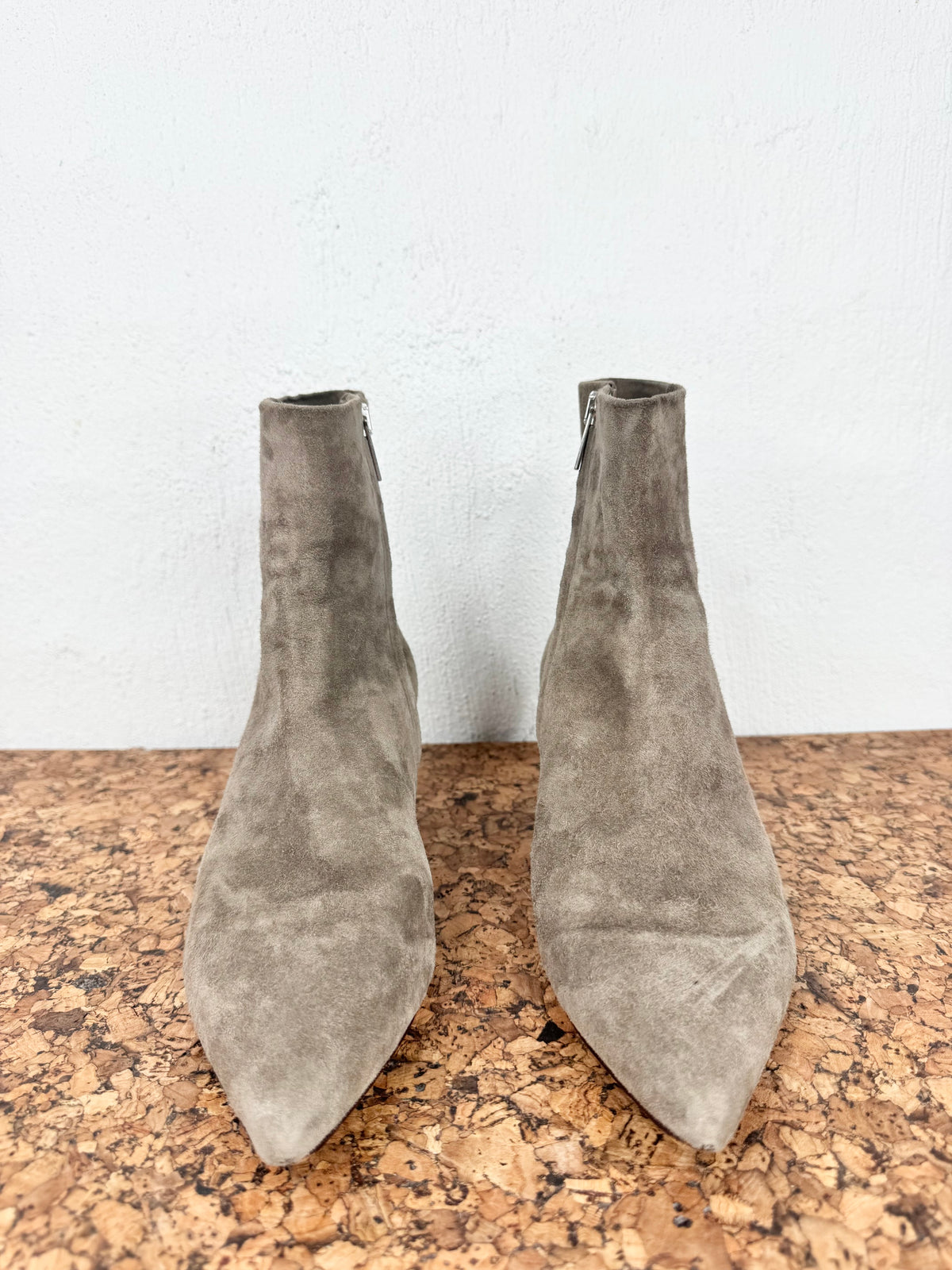 Robert Clergerie Smokey Suede Ankle Boots - EU37.5