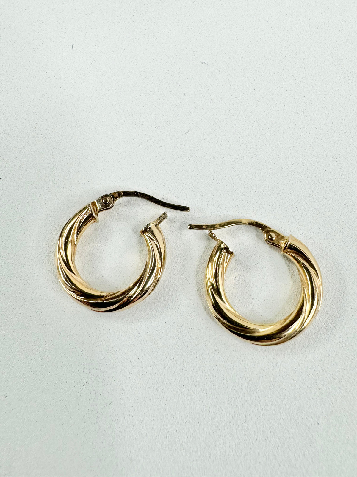 9ct Gold Twisted Hoop Earrings